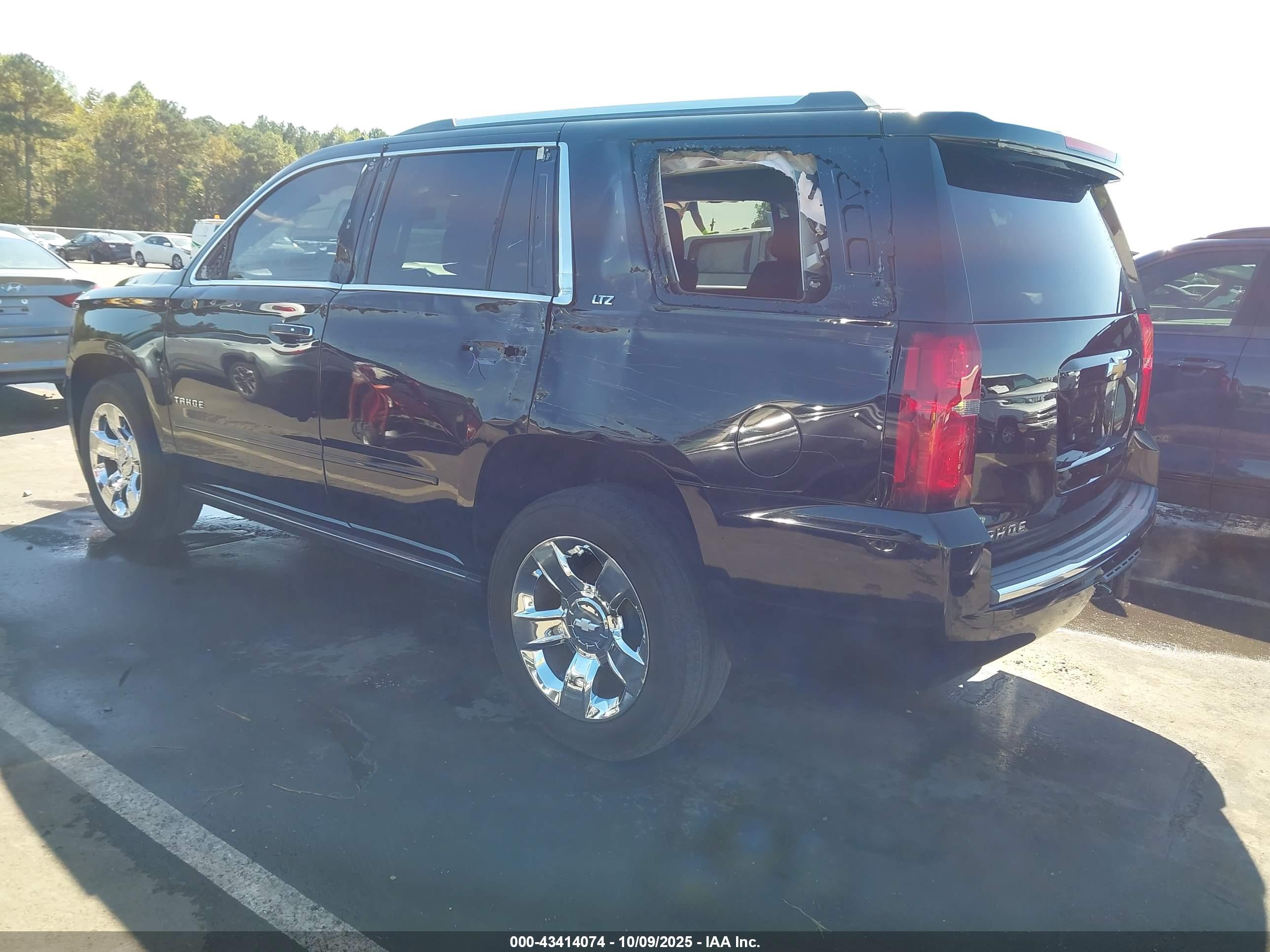 CHEVROLET TAHOE image 3