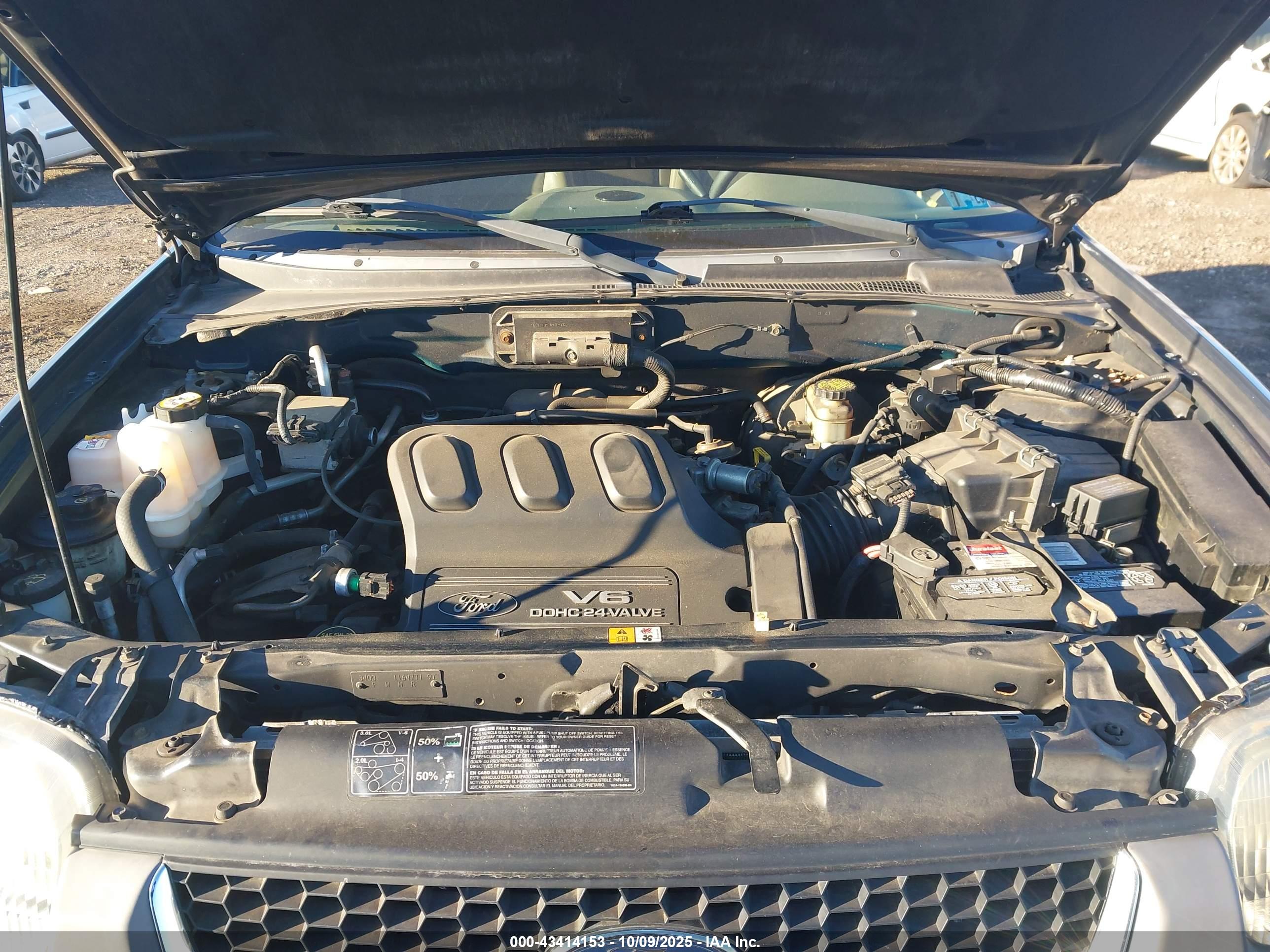 FORD ESCAPE image 10