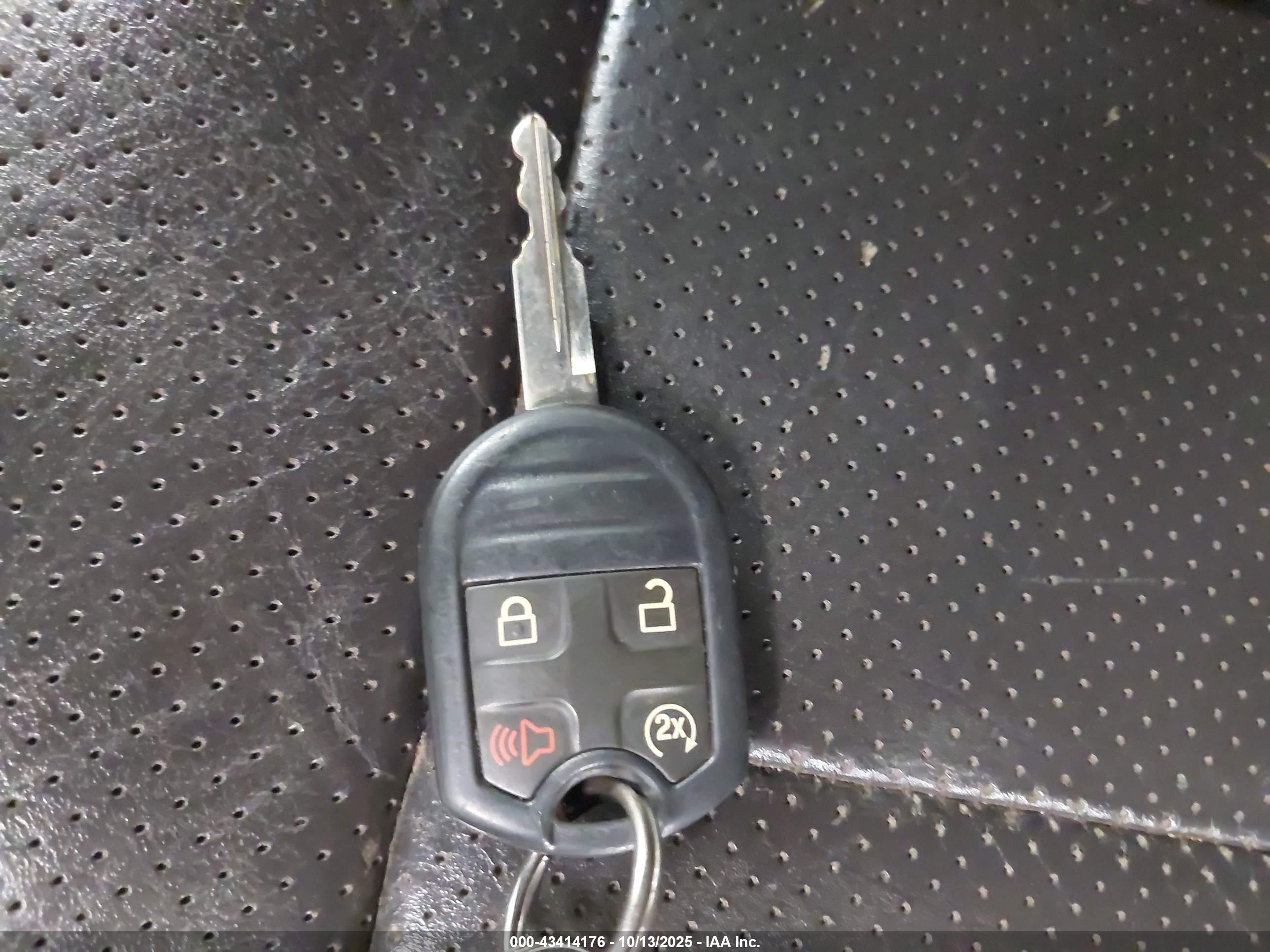 FORD F-150 image 11
