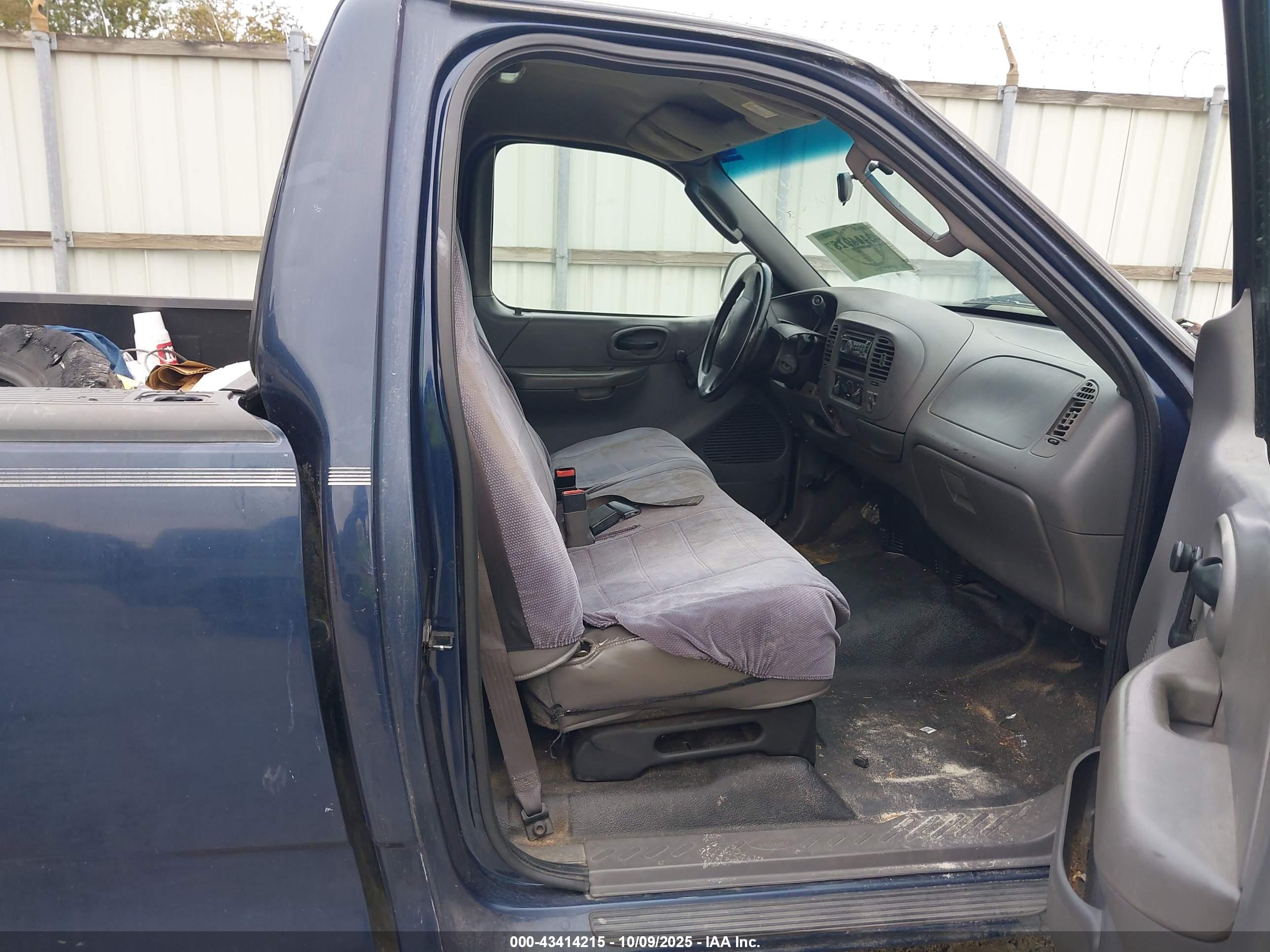 FORD F-150 image 5