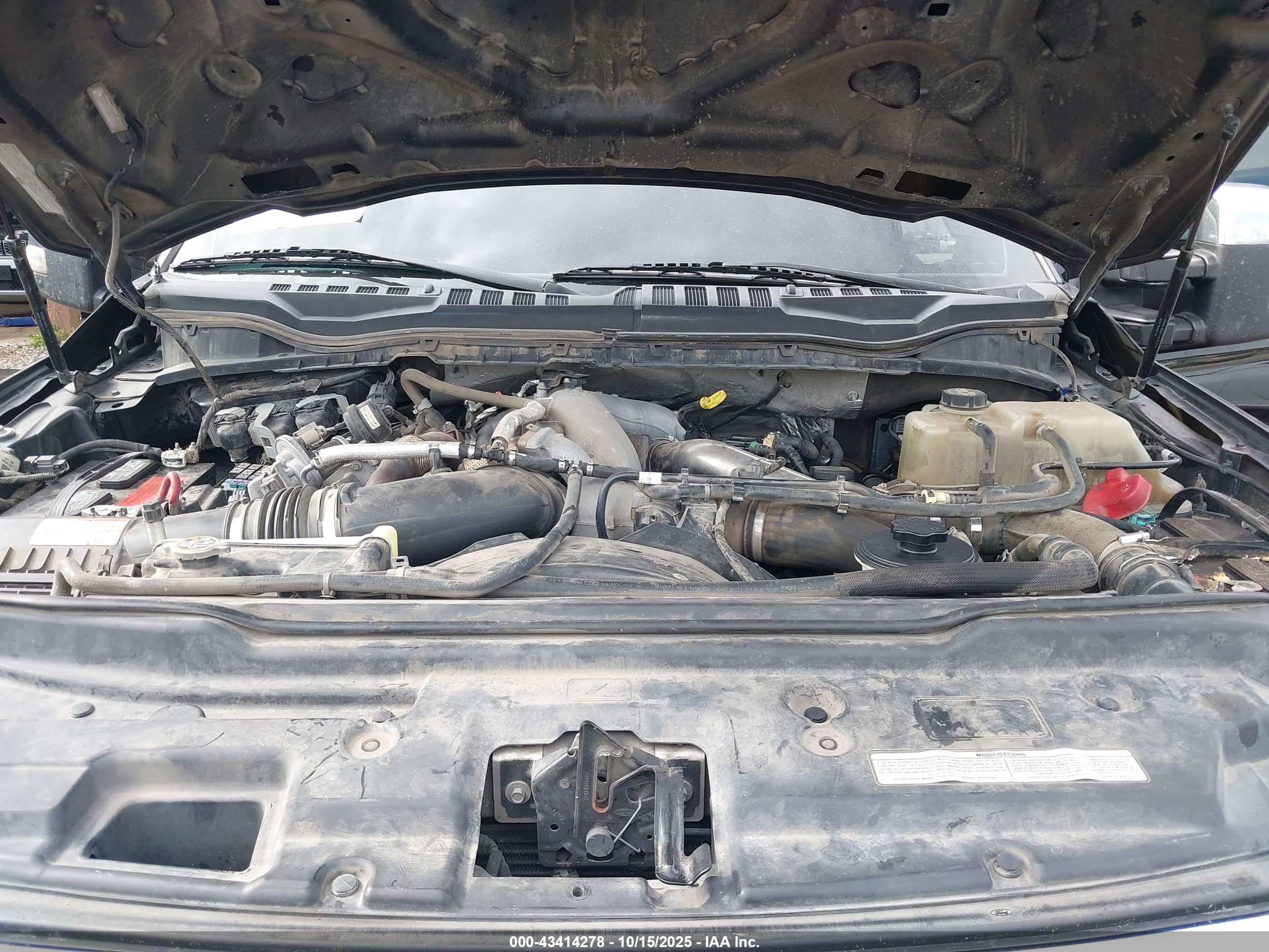 FORD F-350 image 10