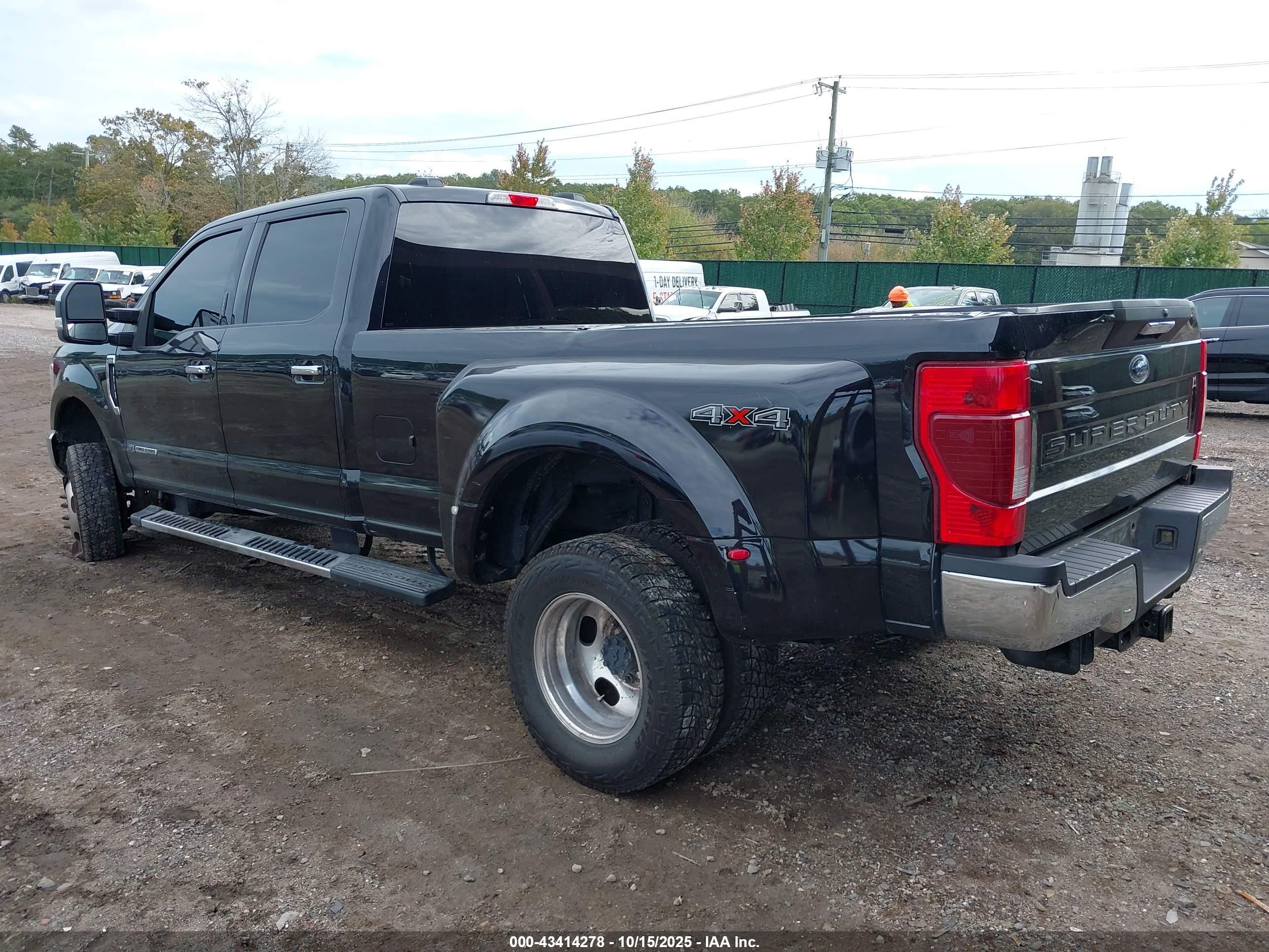 FORD F-350 image 3