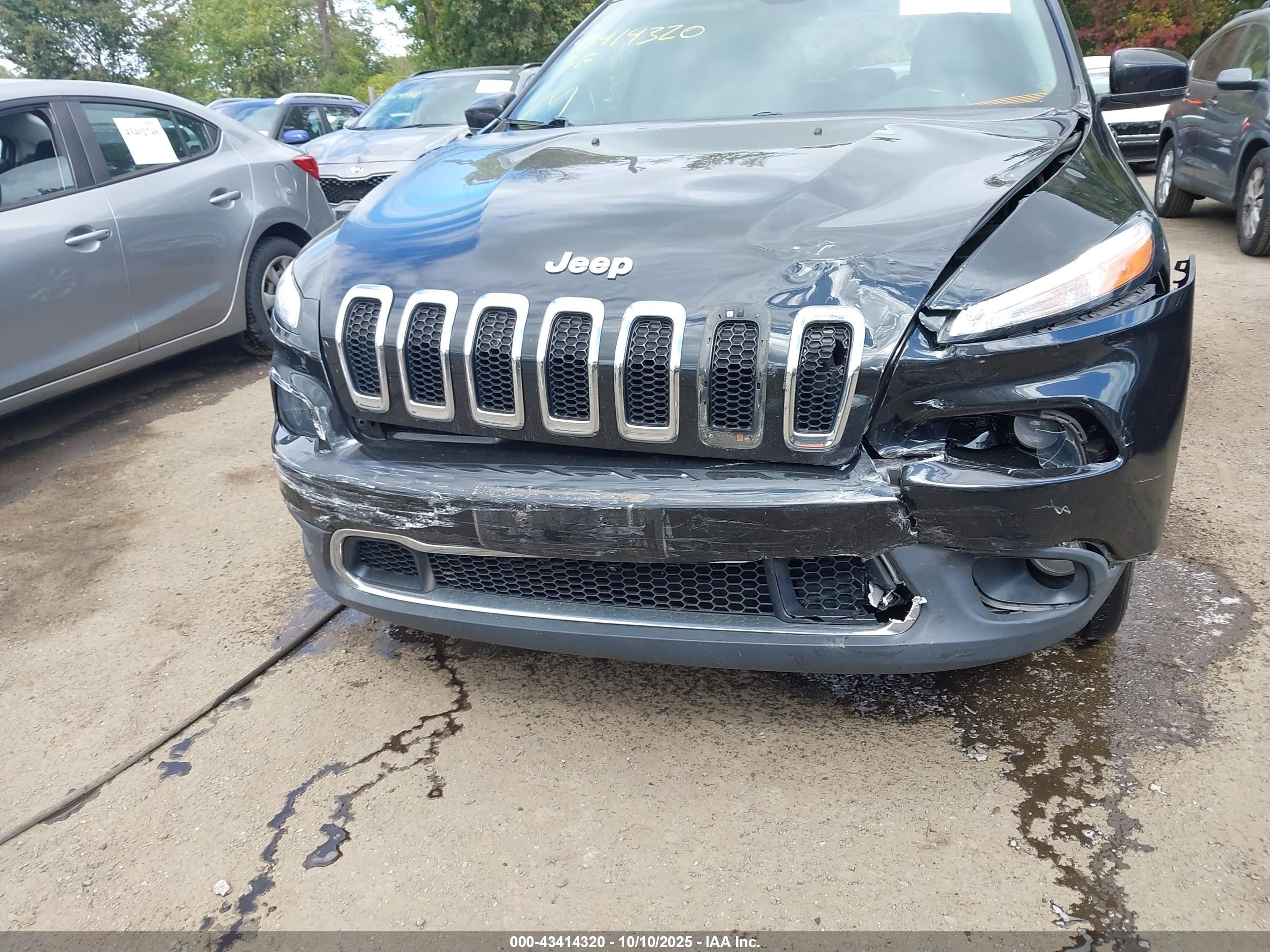 JEEP CHEROKEE image 6