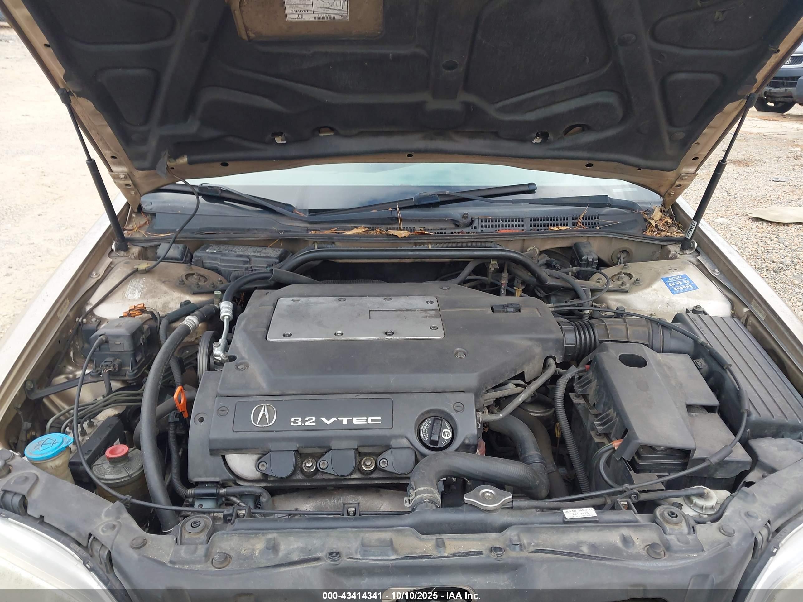 ACURA TL image 10