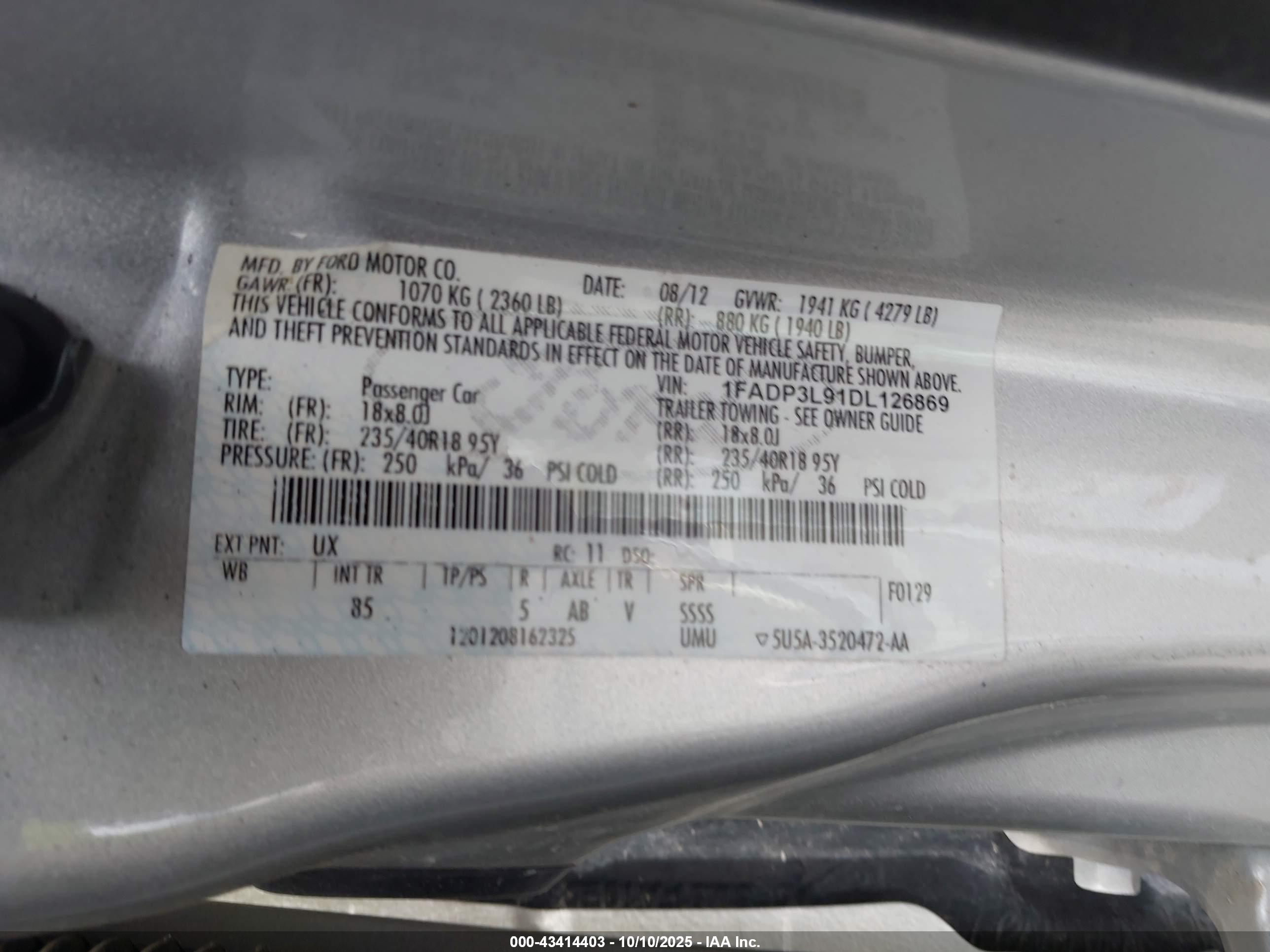 FORD FOCUS image 9