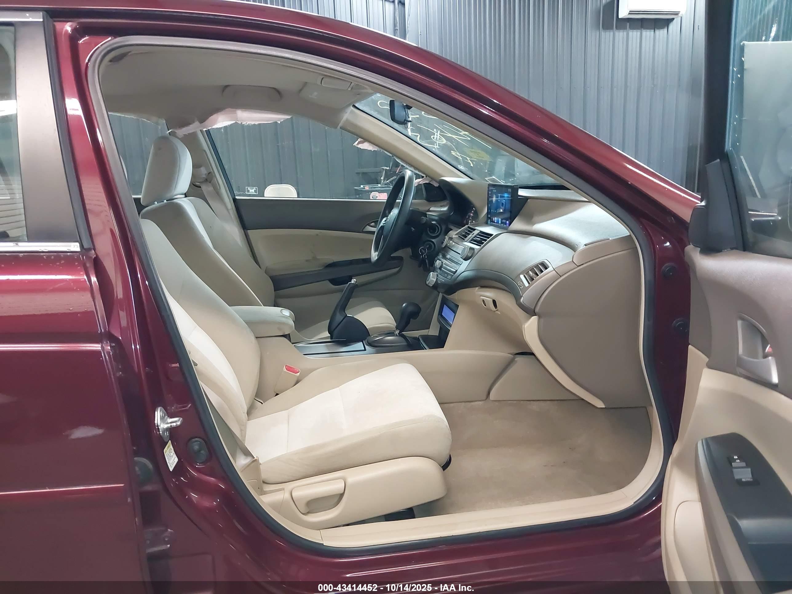 HONDA ACCORD image 5