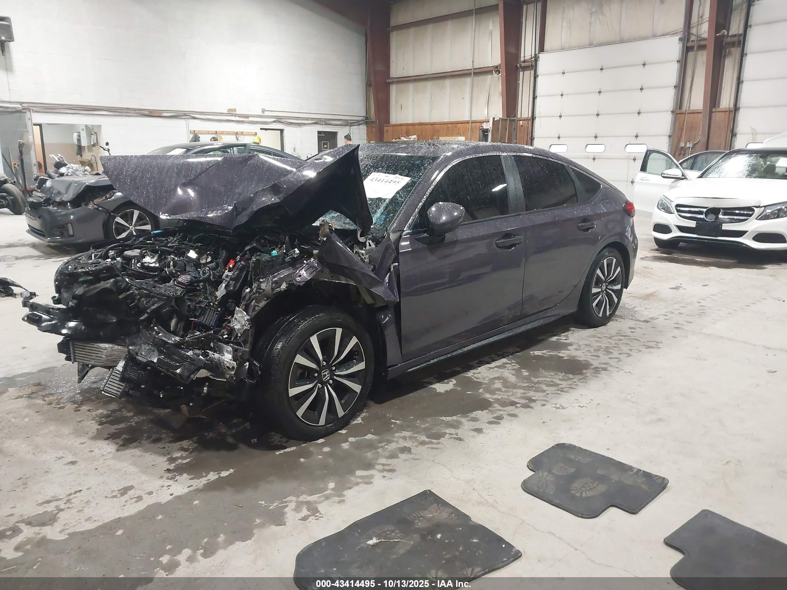 HONDA CIVIC image 2