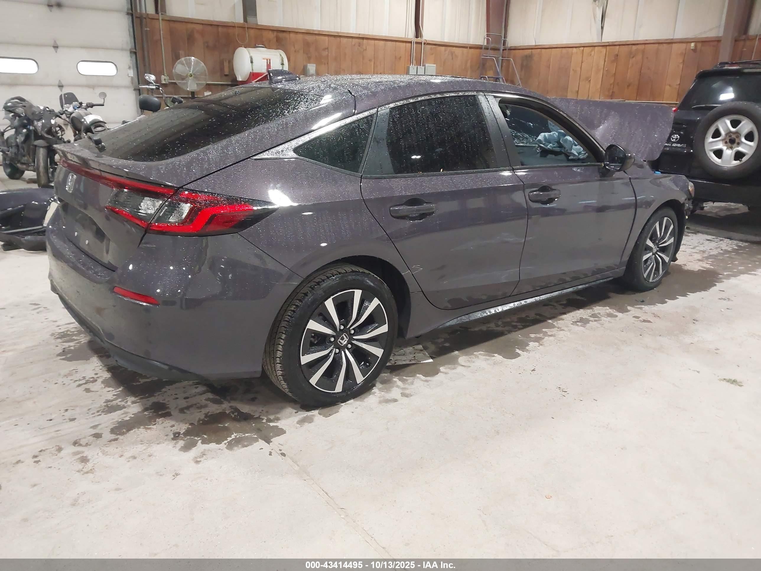 HONDA CIVIC image 4