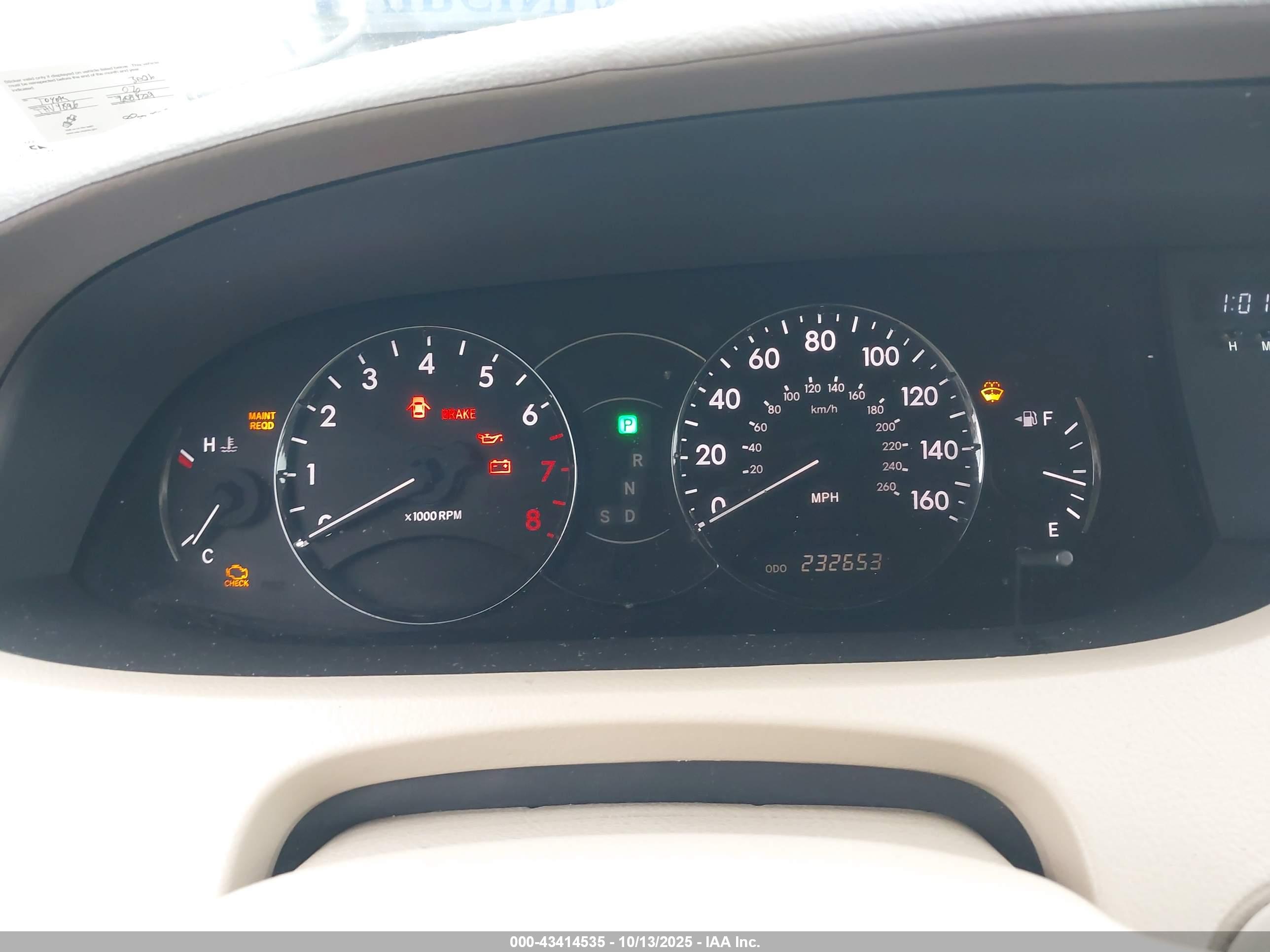 TOYOTA AVALON image 7