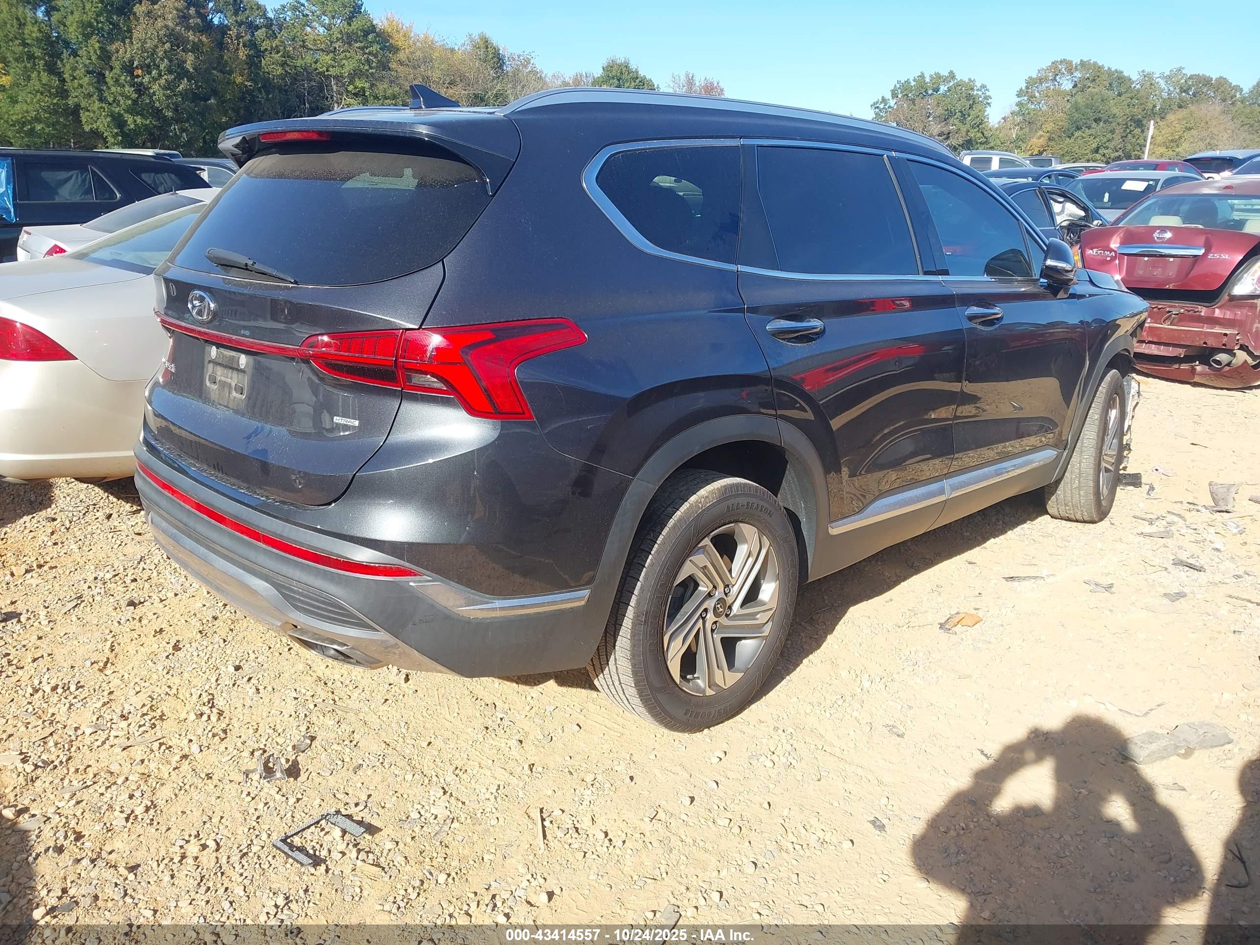 HYUNDAI SANTA image 4