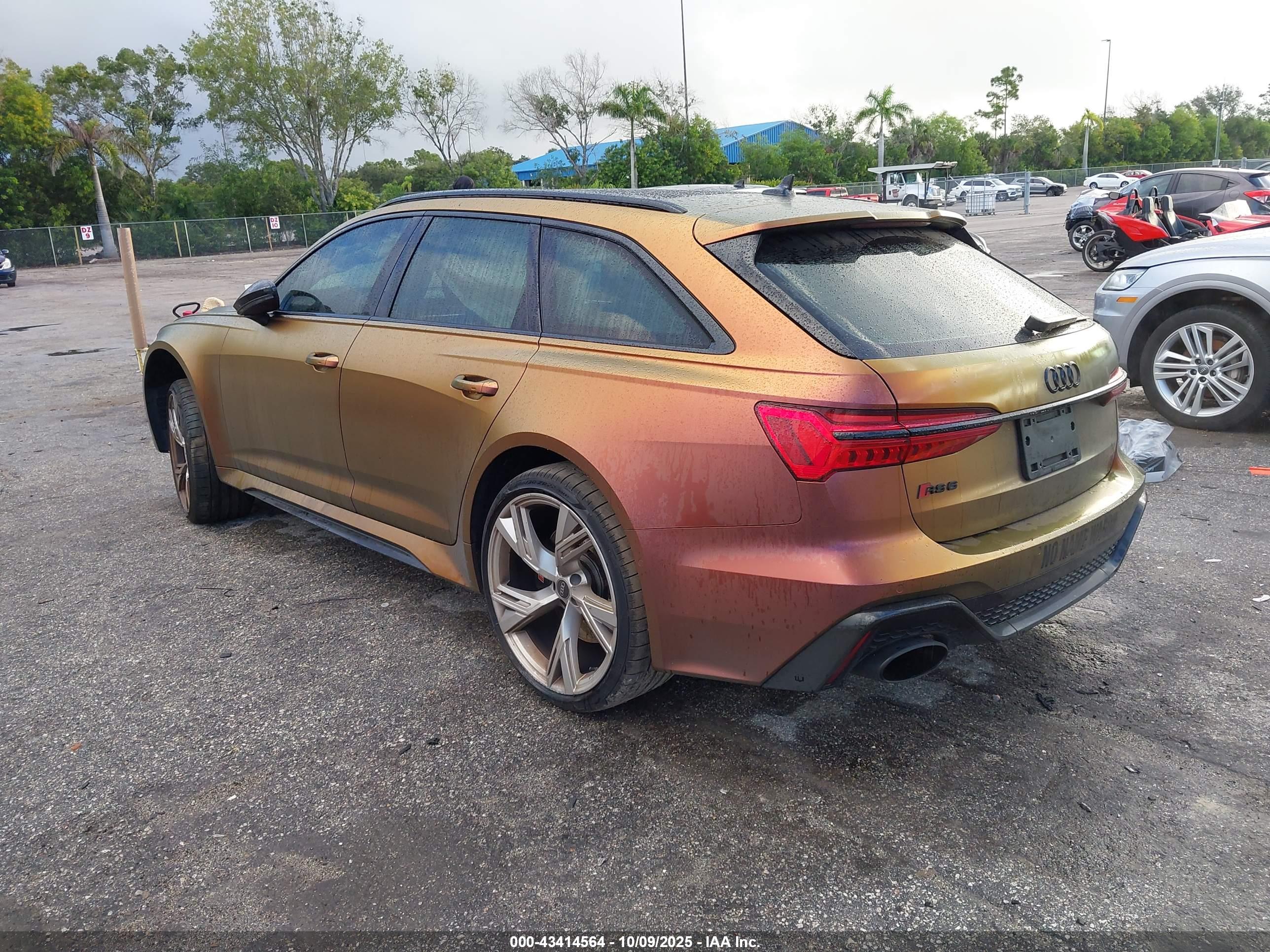 AUDI RS image 3
