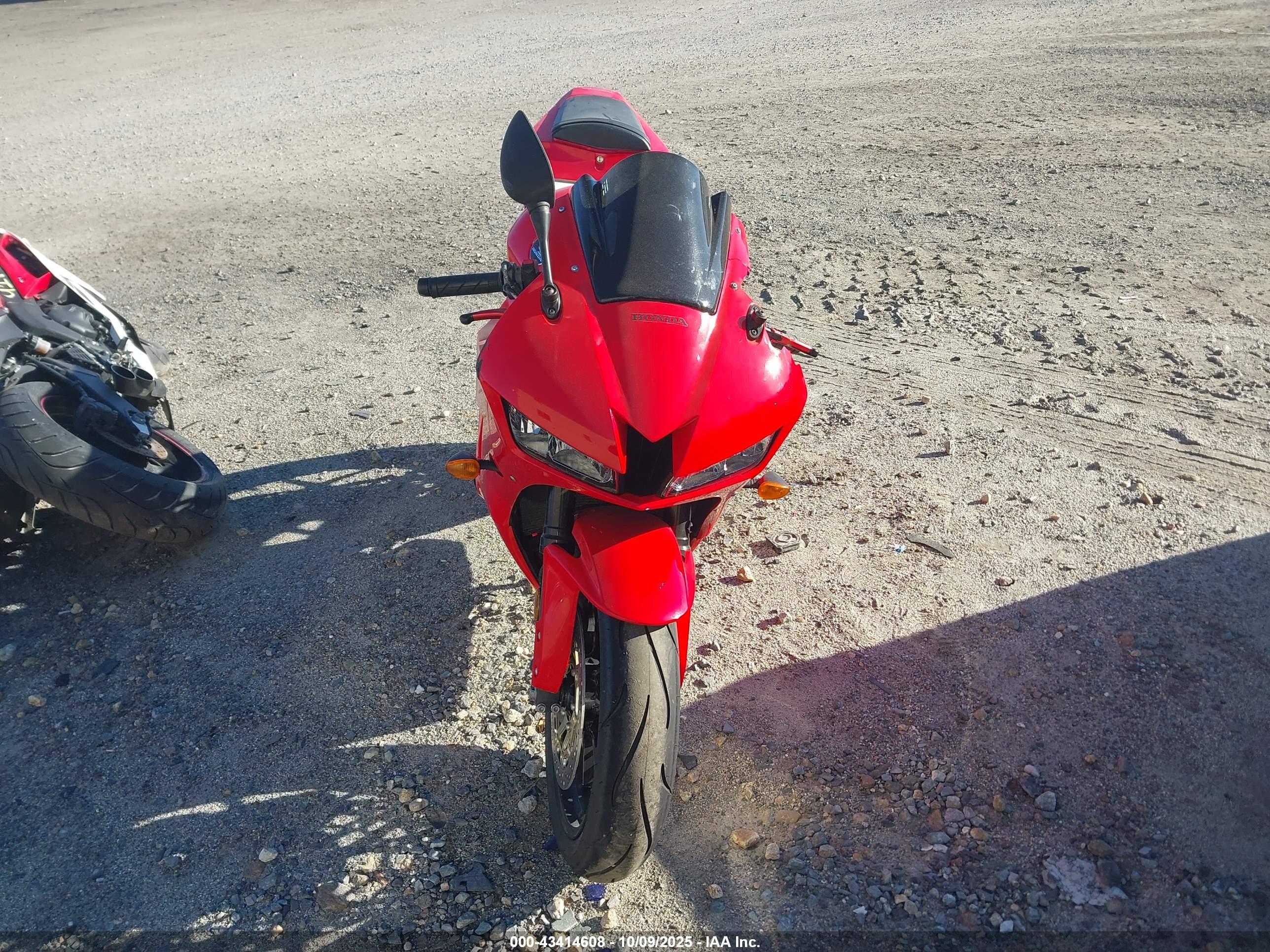 HONDA CBR600 image 5