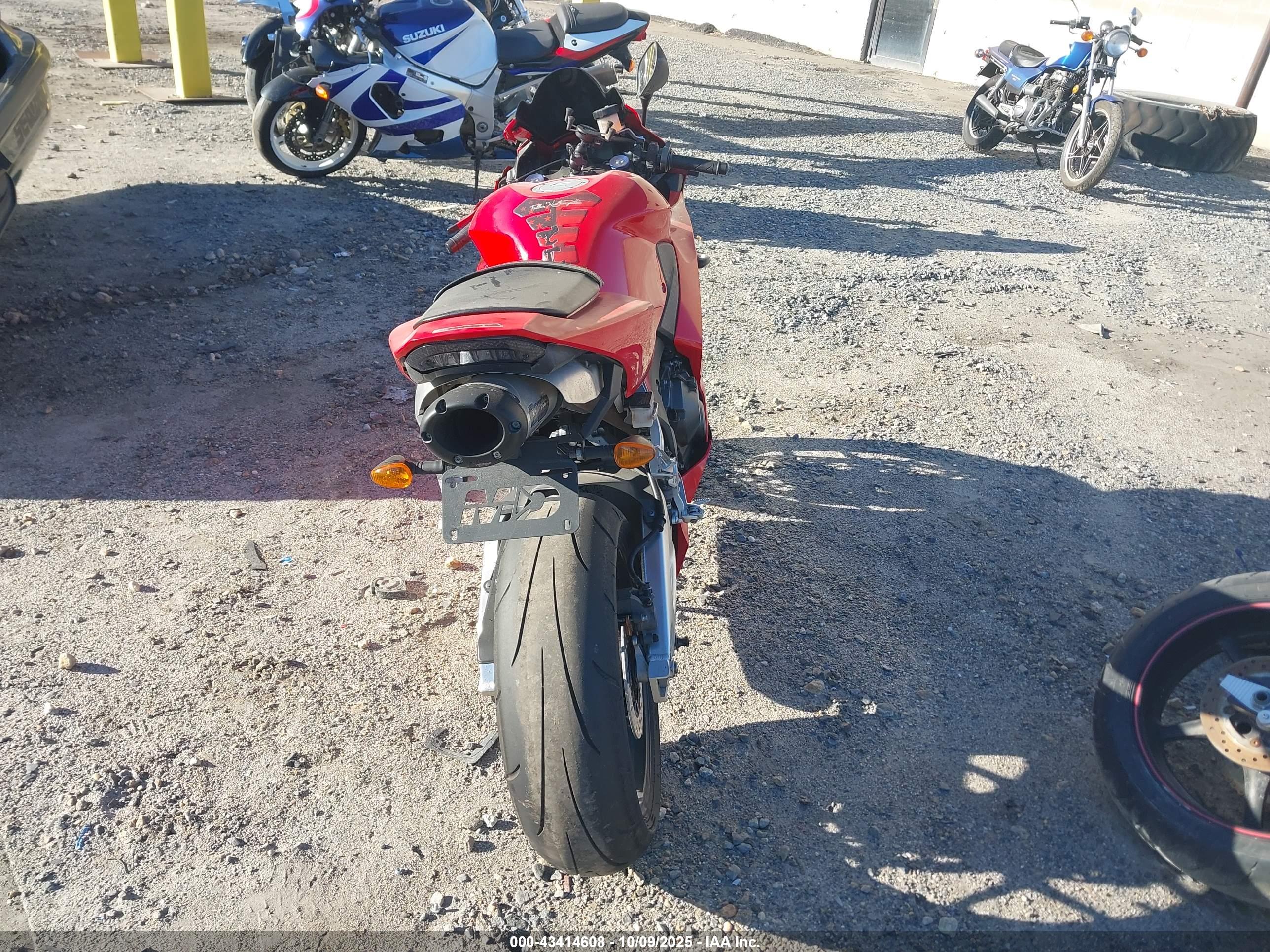 HONDA CBR600 image 6