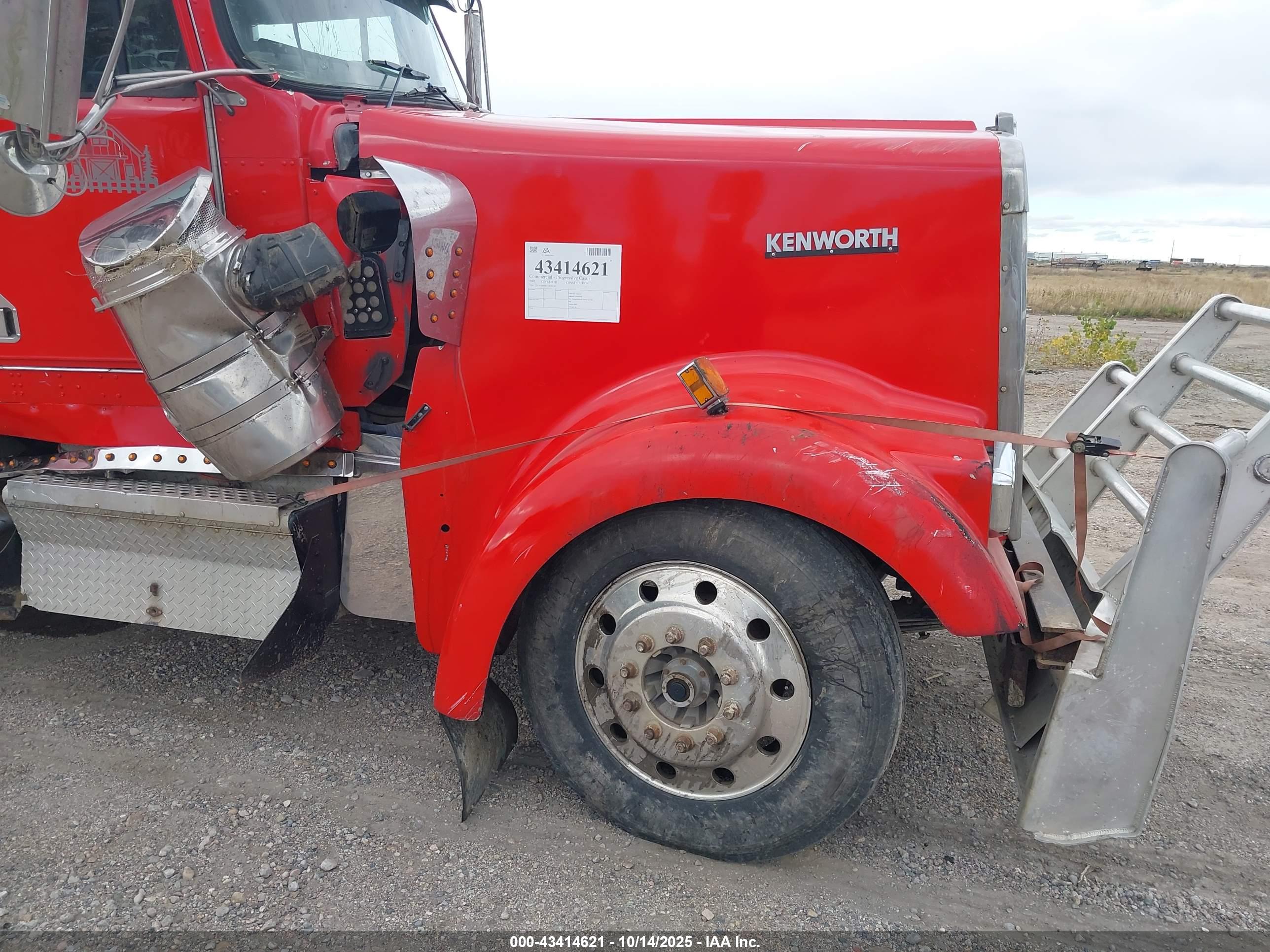 KENWORTH CONSTRUCTION image 8