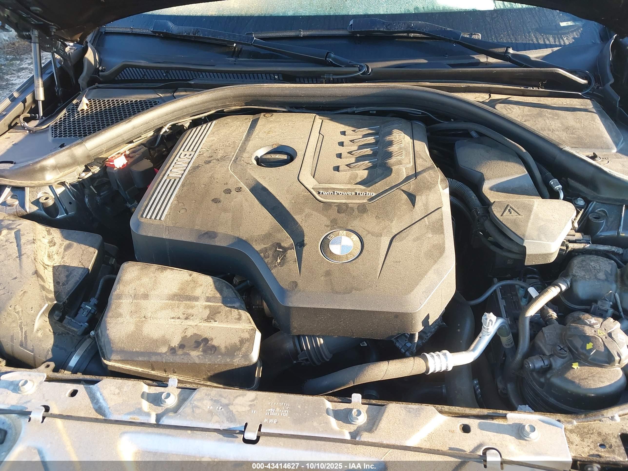 BMW 330I image 10