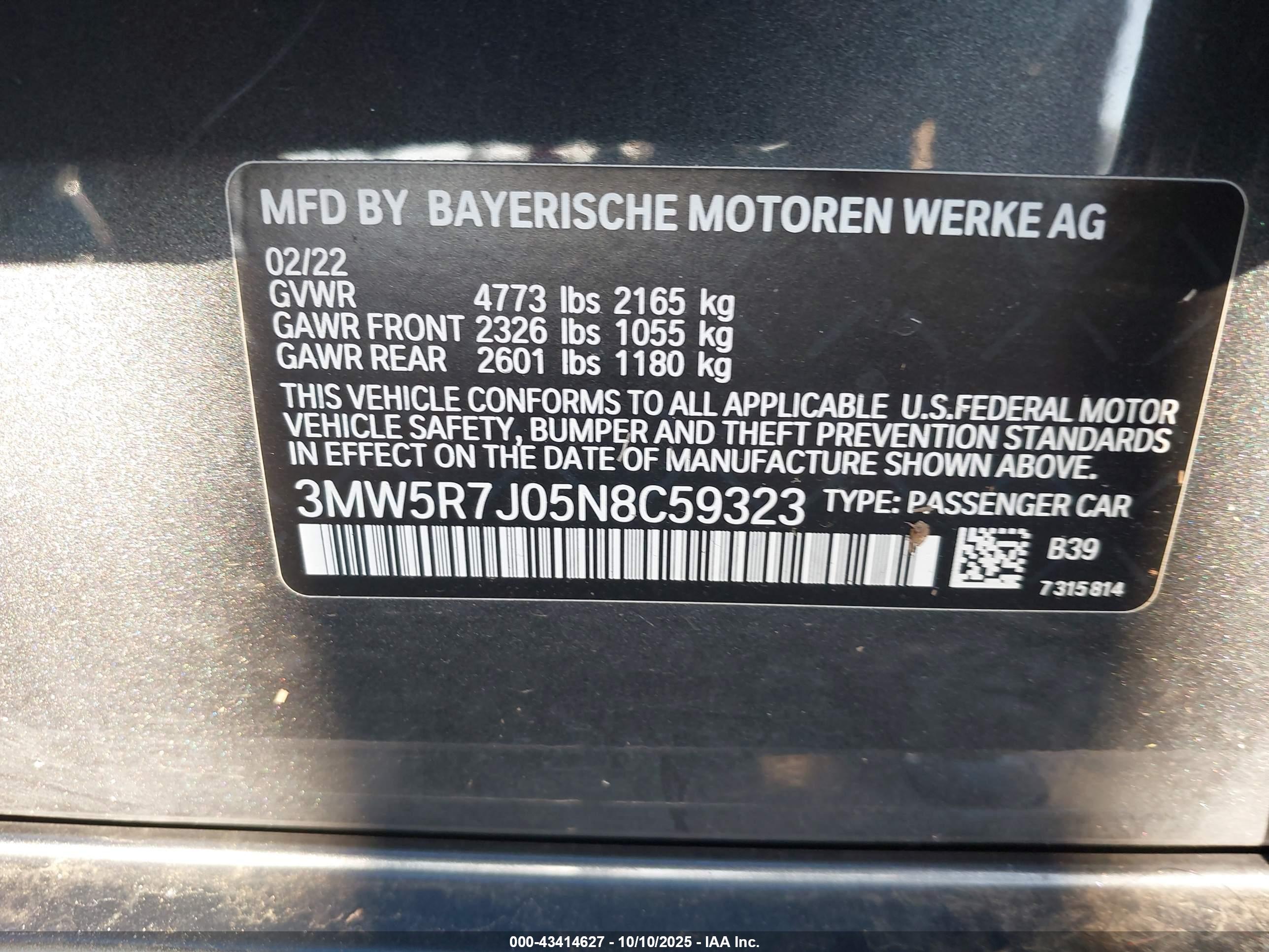 BMW 330I image 9