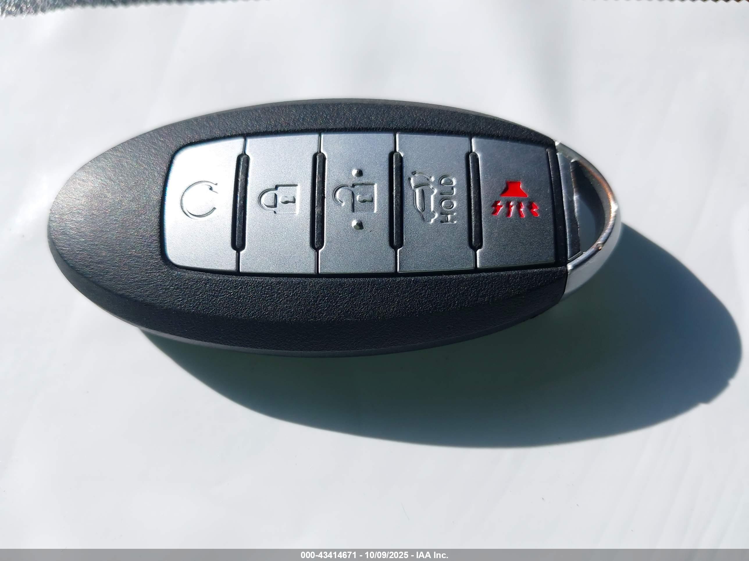 NISSAN PATHFINDER image 11