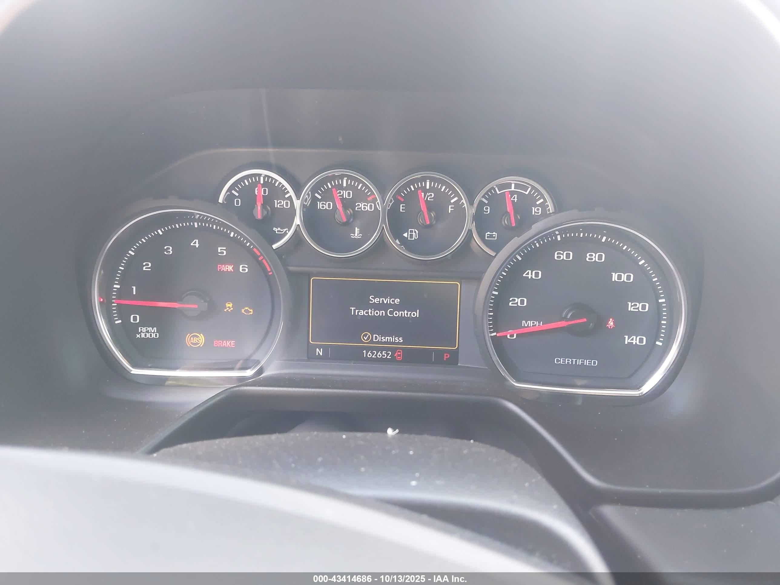 CHEVROLET TAHOE image 7