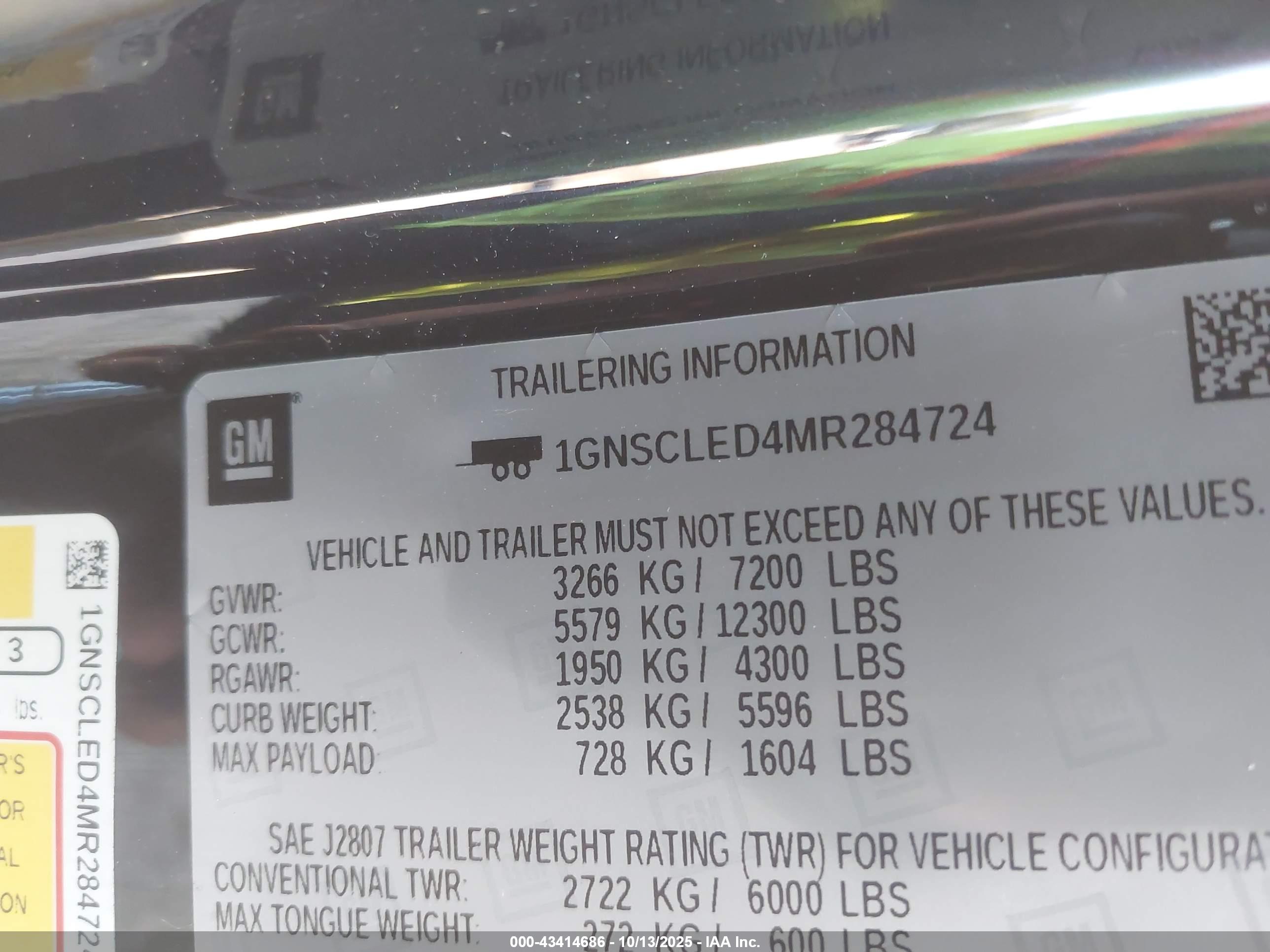 CHEVROLET TAHOE image 9