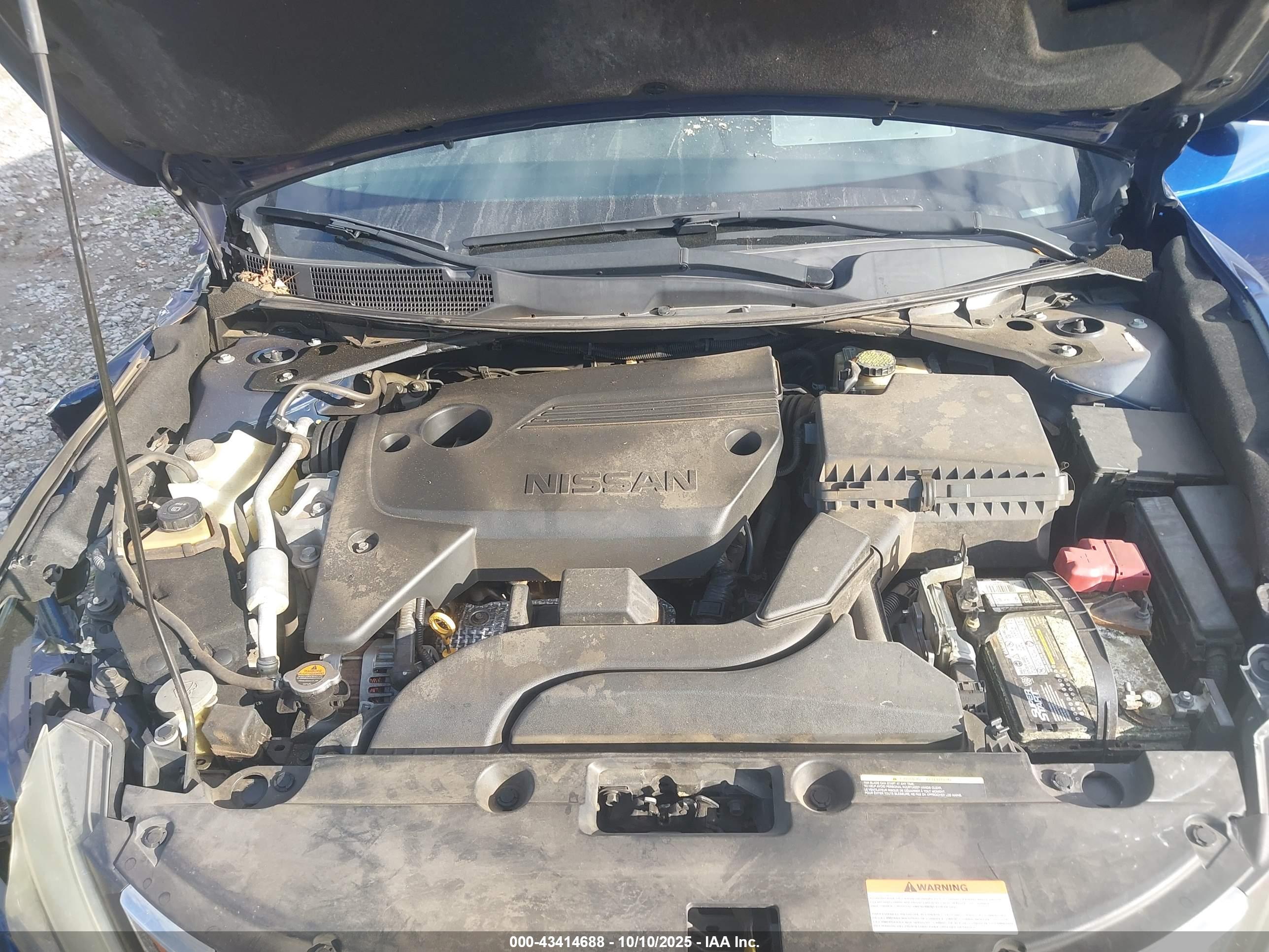 NISSAN ALTIMA image 10