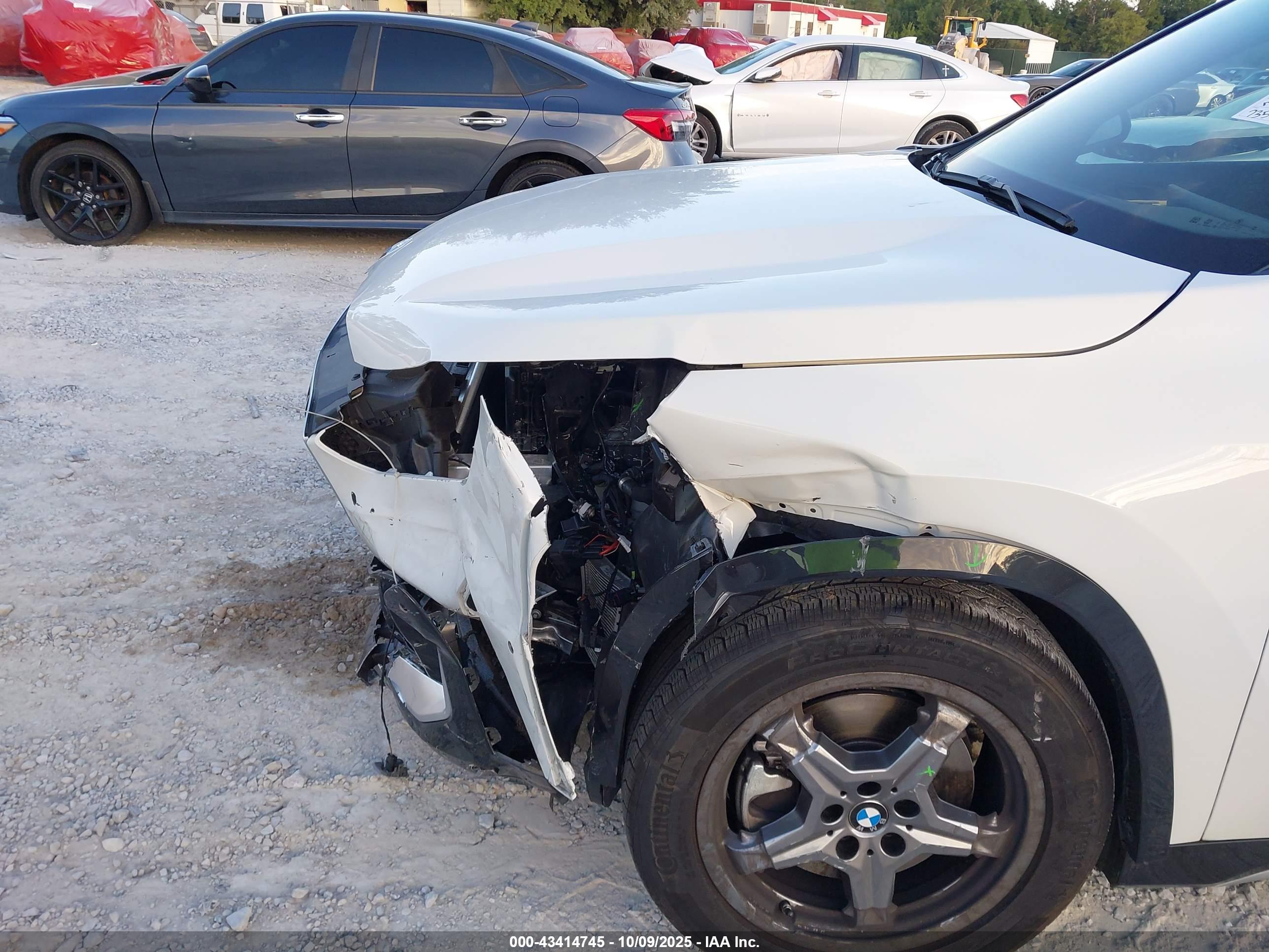 BMW X1 image 6