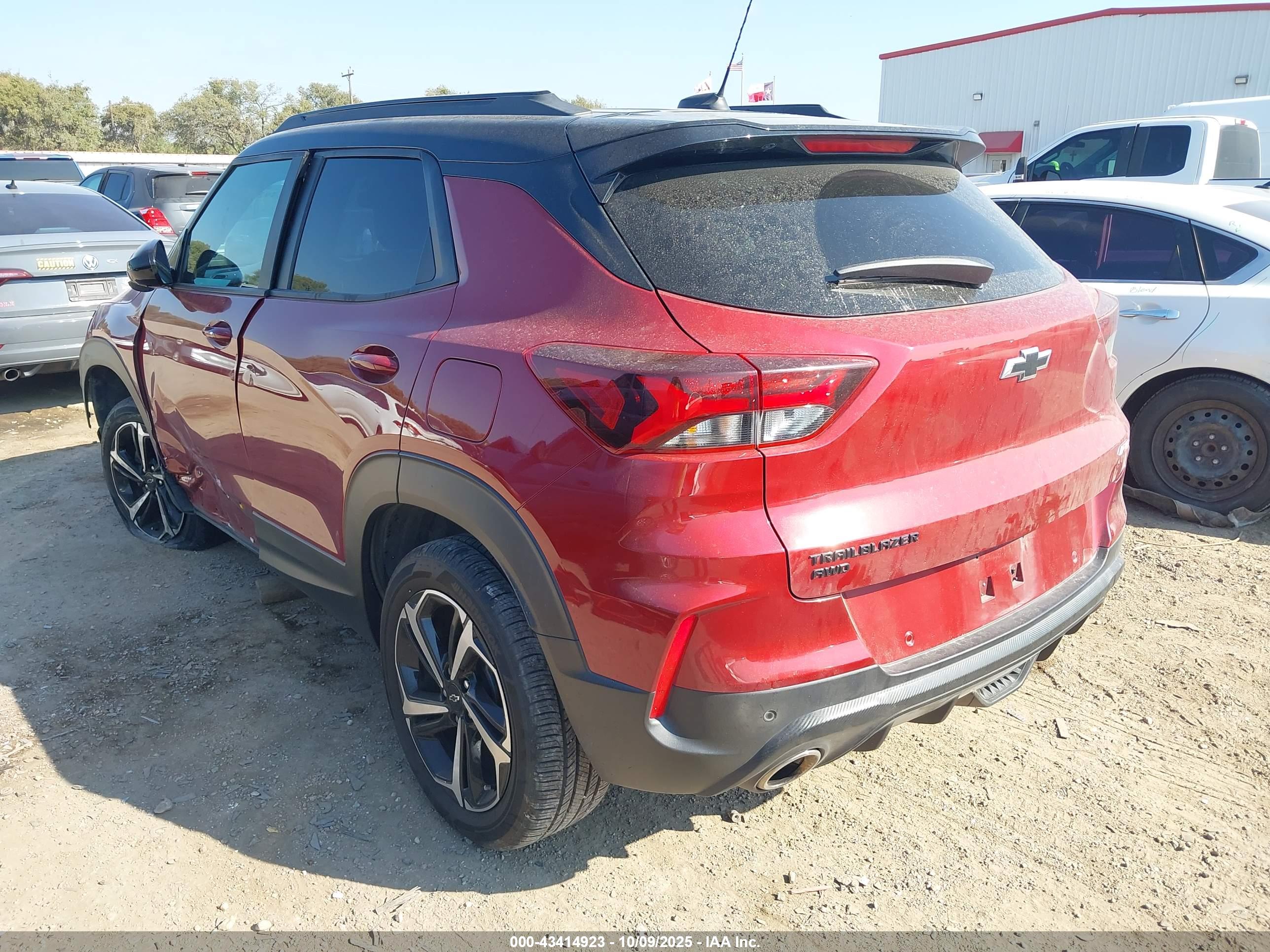 CHEVROLET TRAILBLAZER image 3