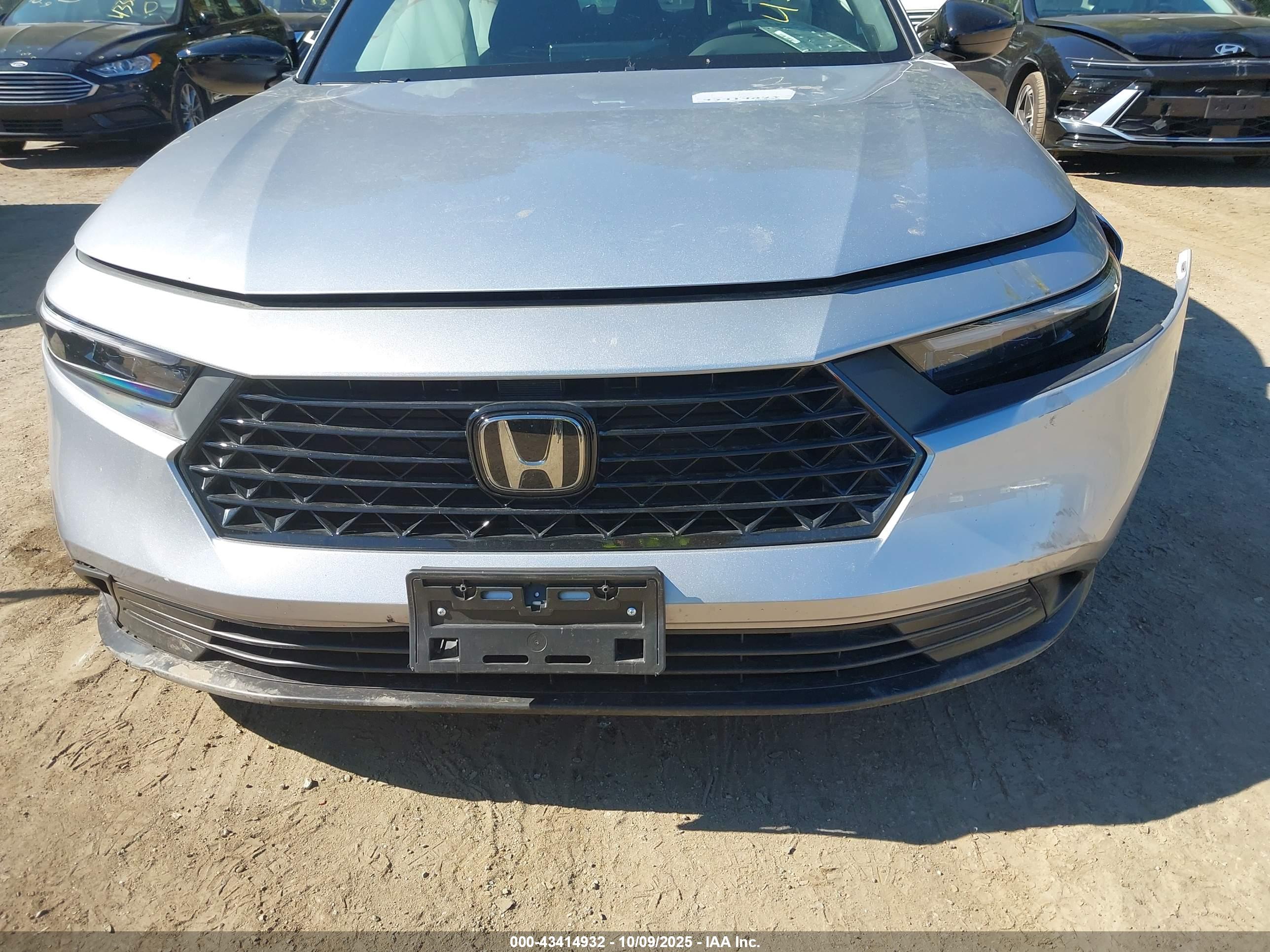 HONDA ACCORD image 6
