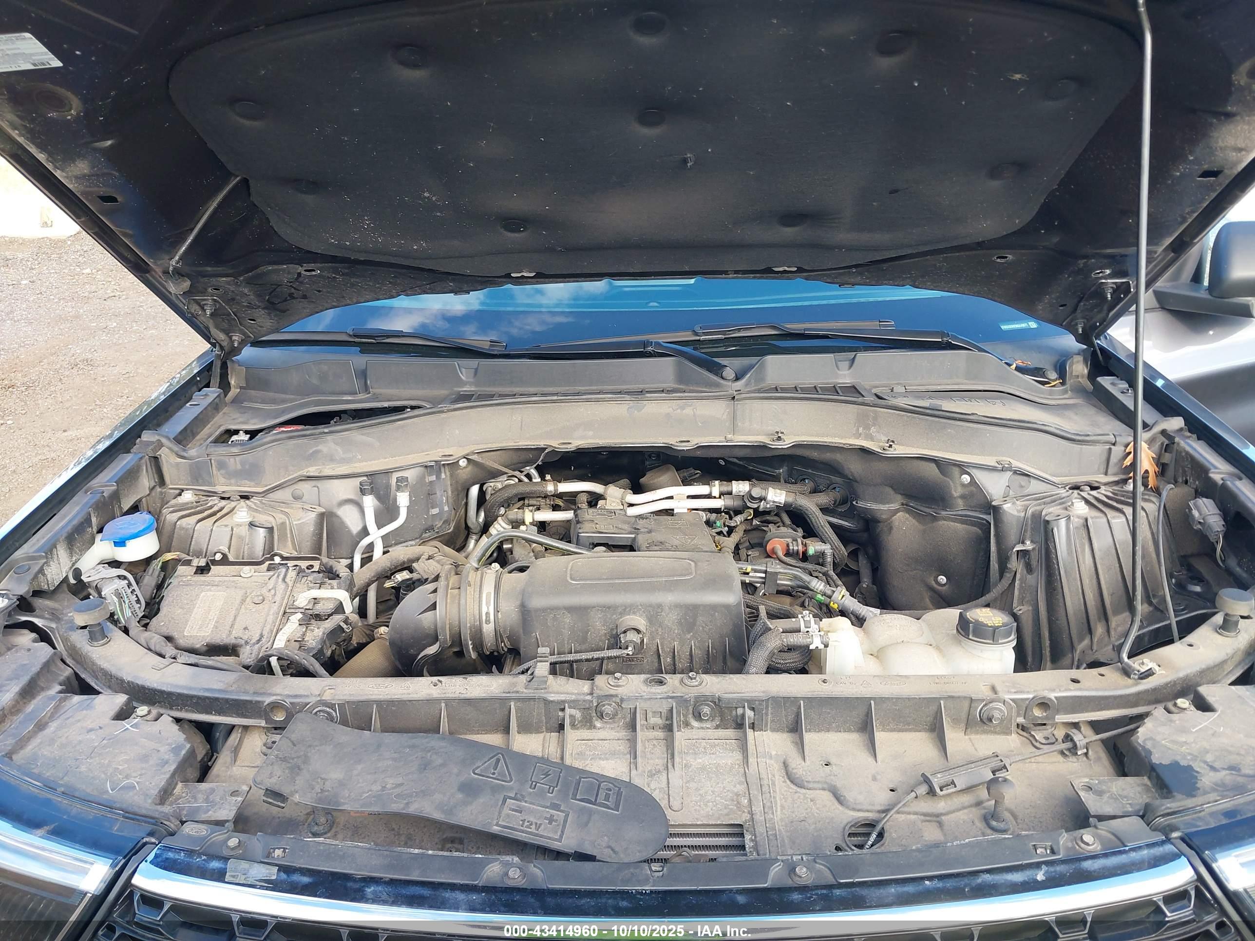 FORD EXPLORER image 10