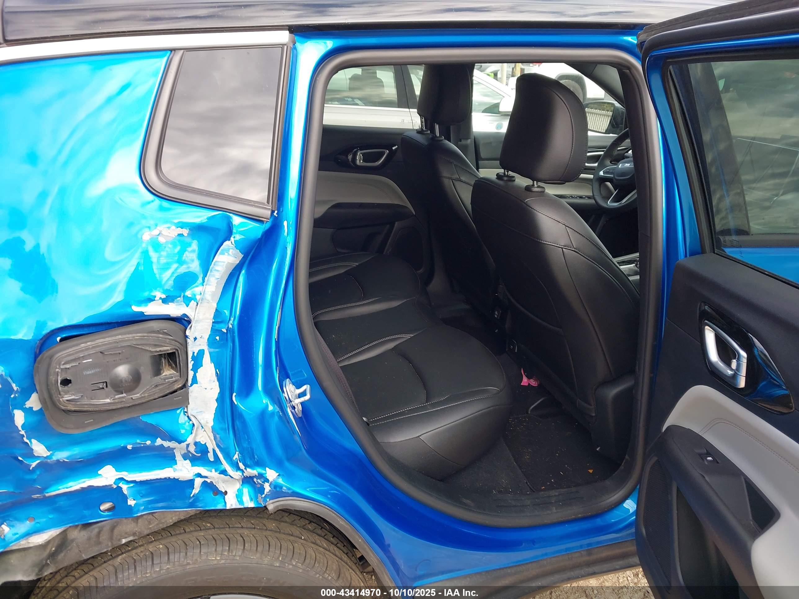 JEEP COMPASS image 8