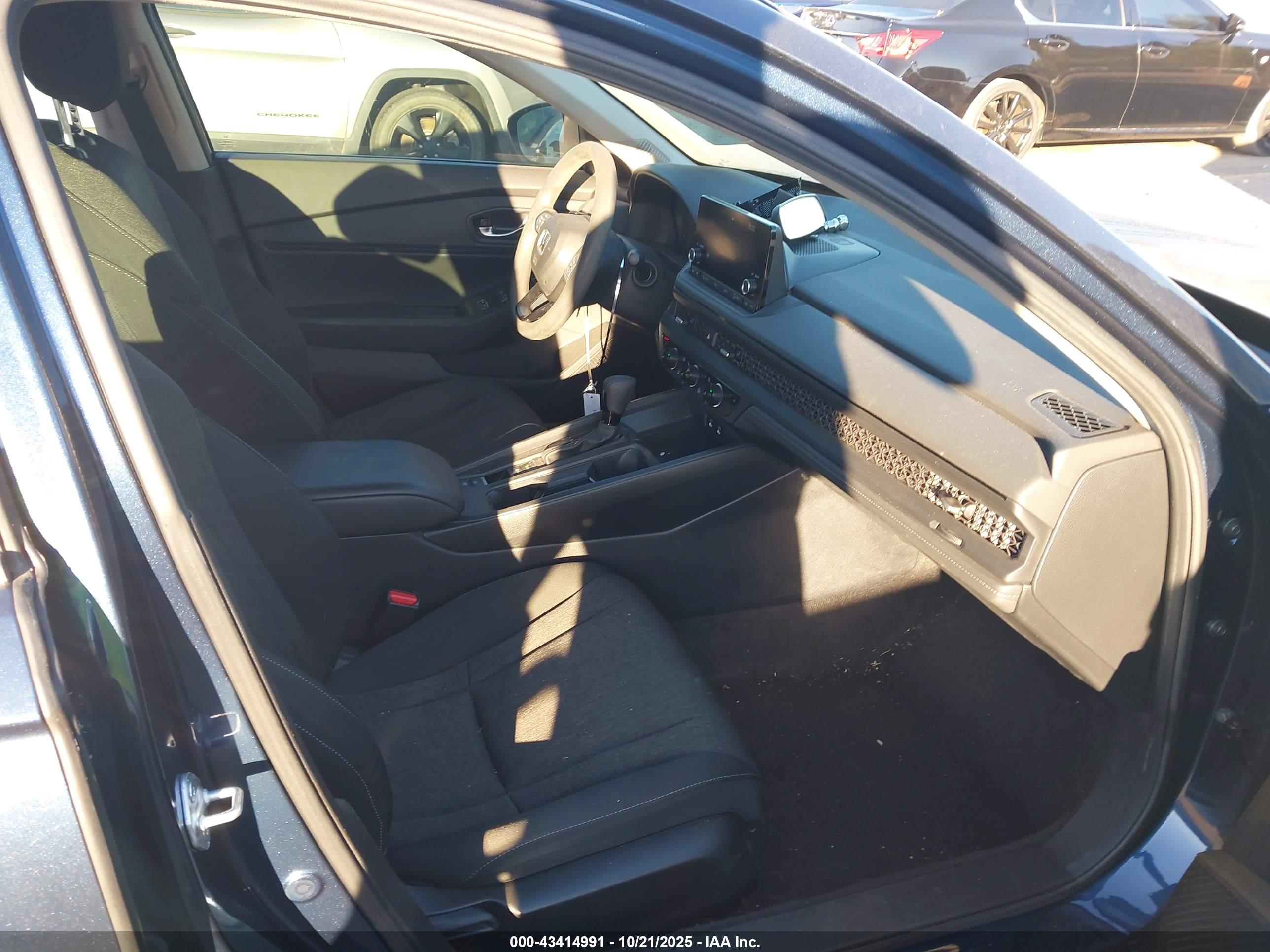 HONDA ACCORD image 5
