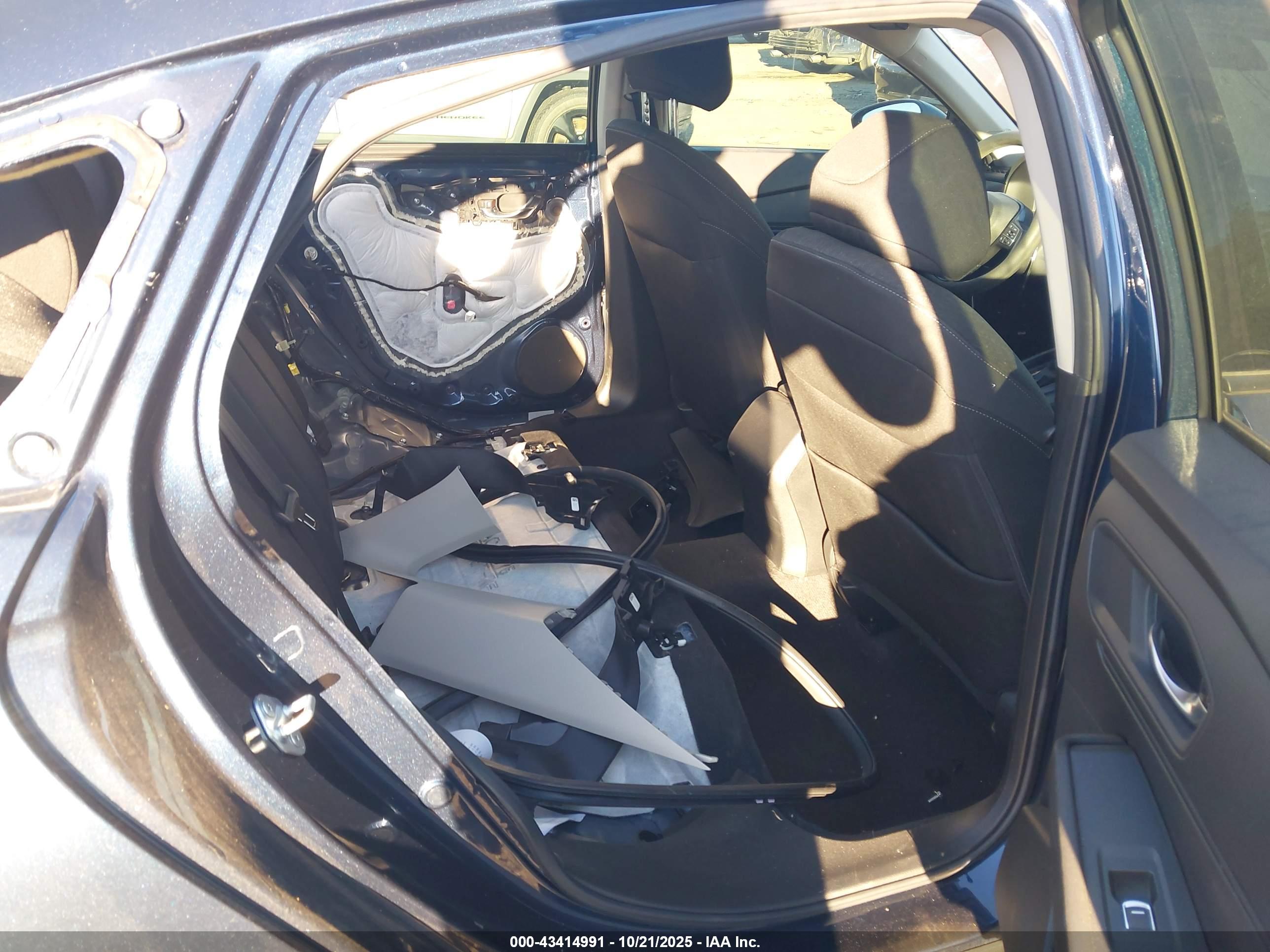 HONDA ACCORD image 8