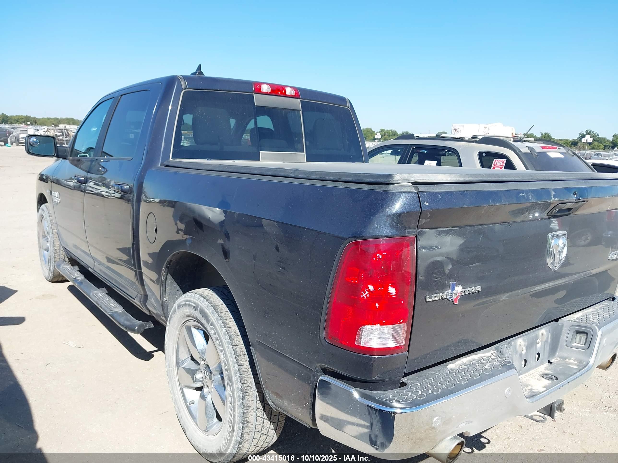 RAM 1500 image 3