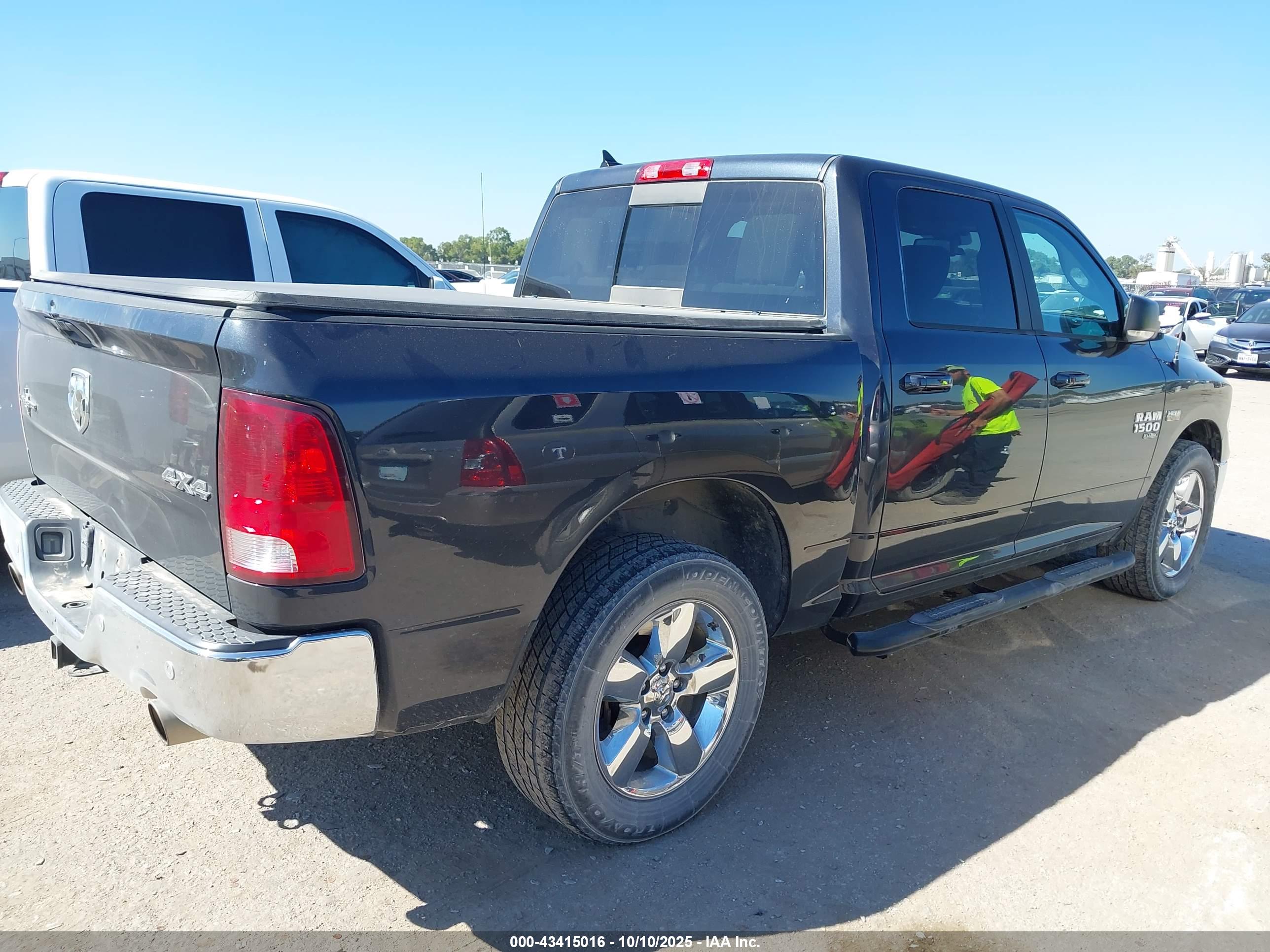 RAM 1500 image 4