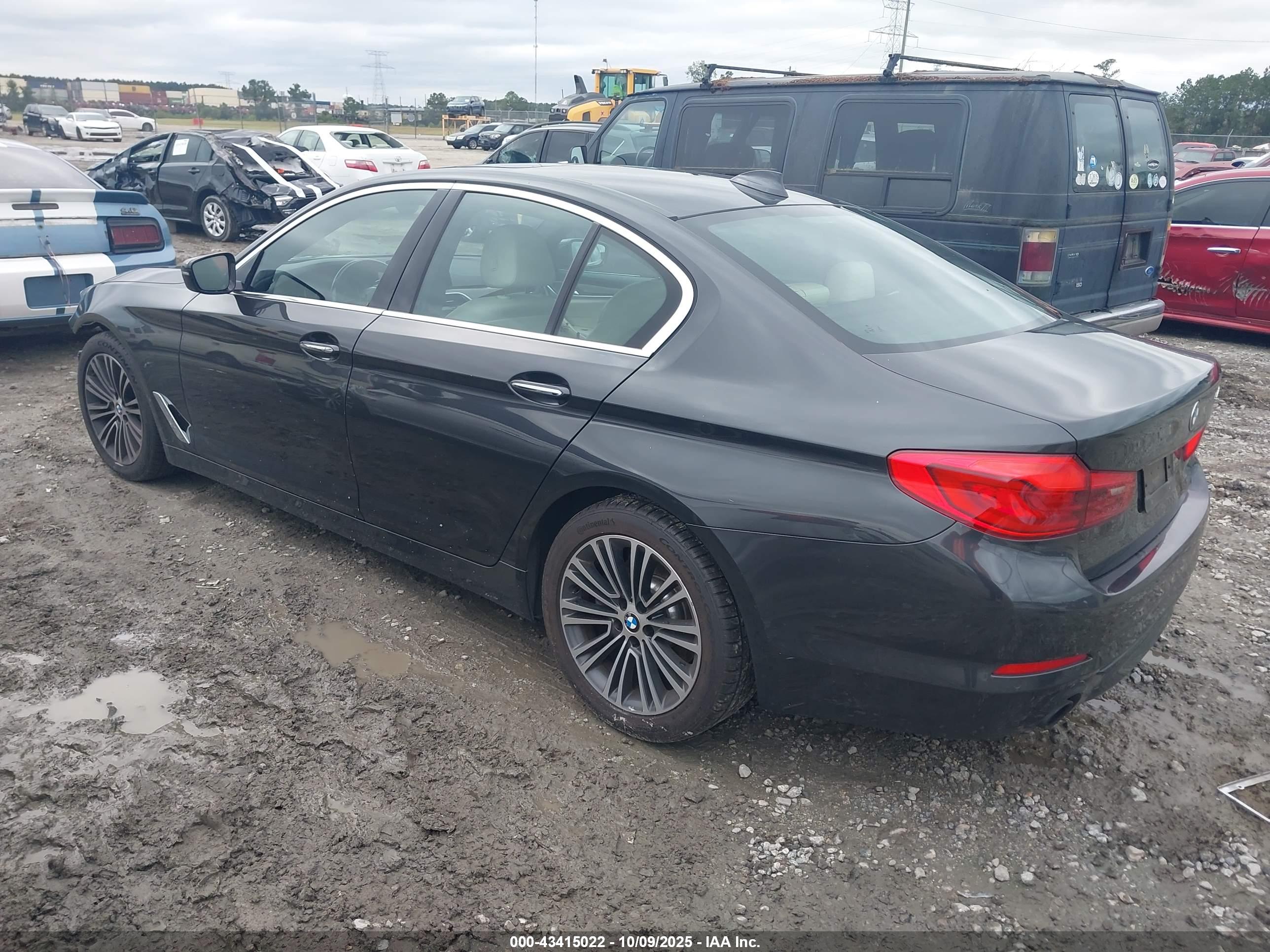 BMW 530I image 3