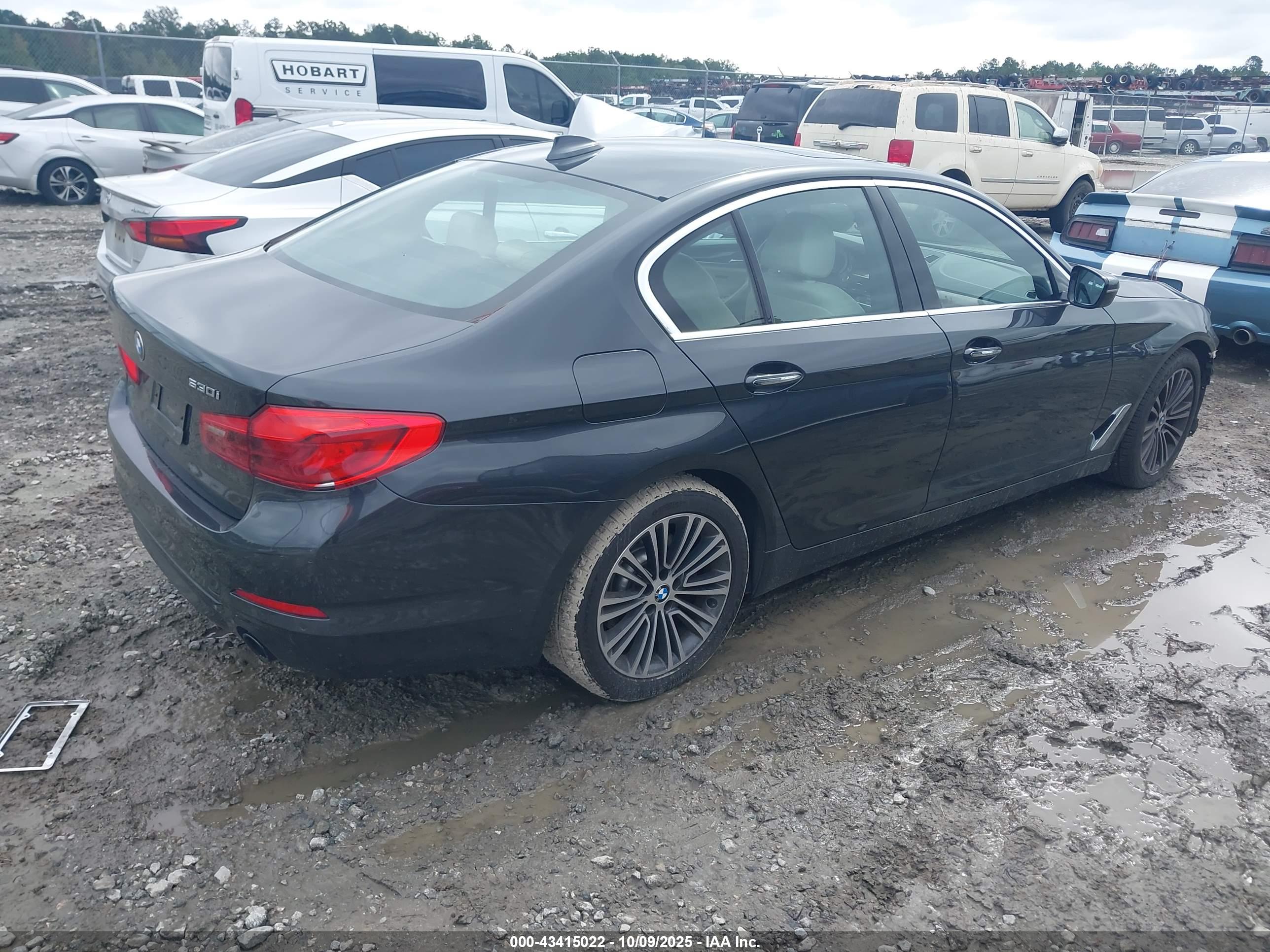BMW 530I image 4