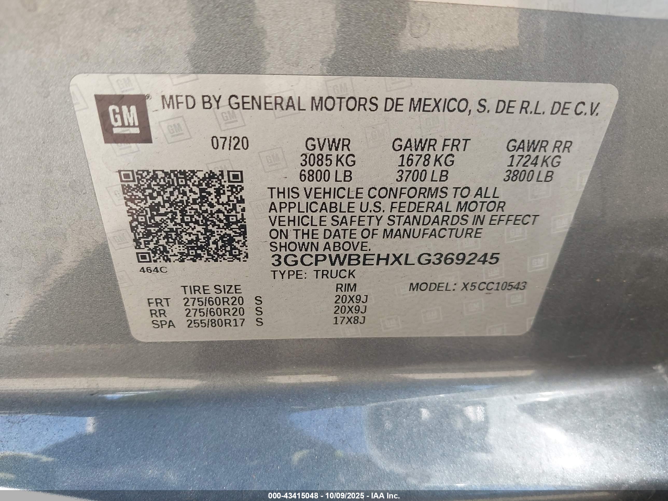 CHEVROLET SILVERADO image 9