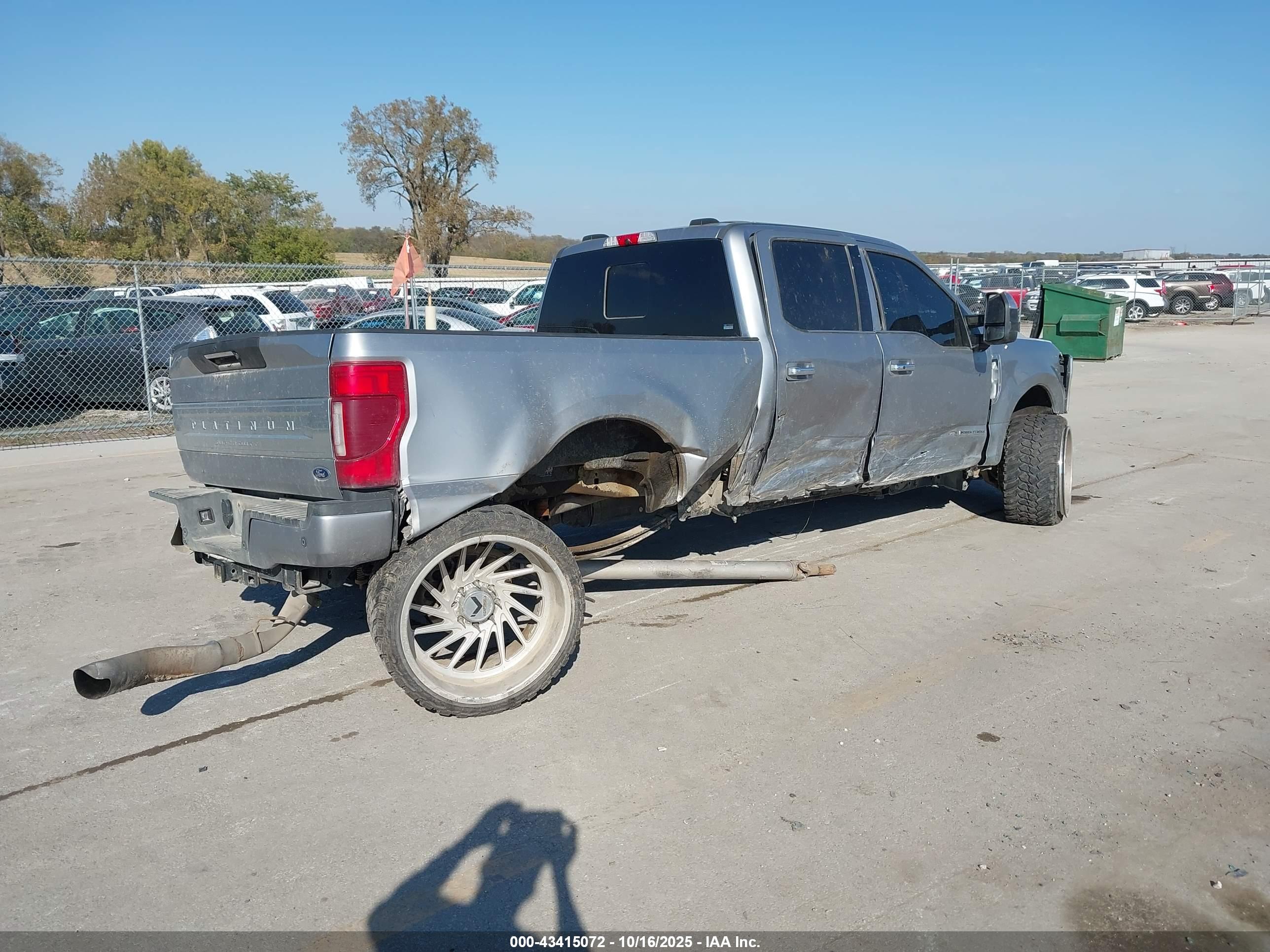 FORD F-250 image 4