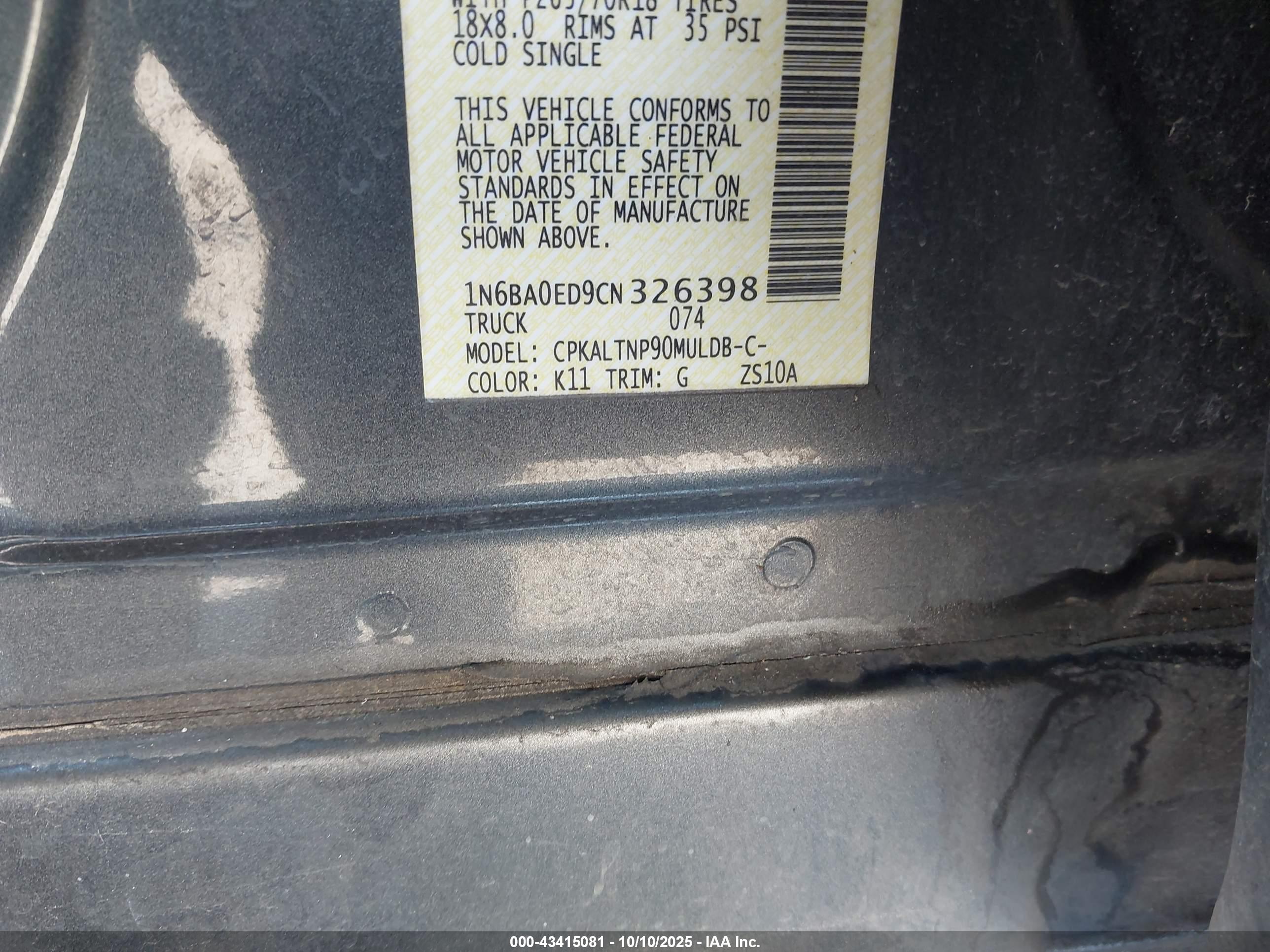 NISSAN TITAN image 9