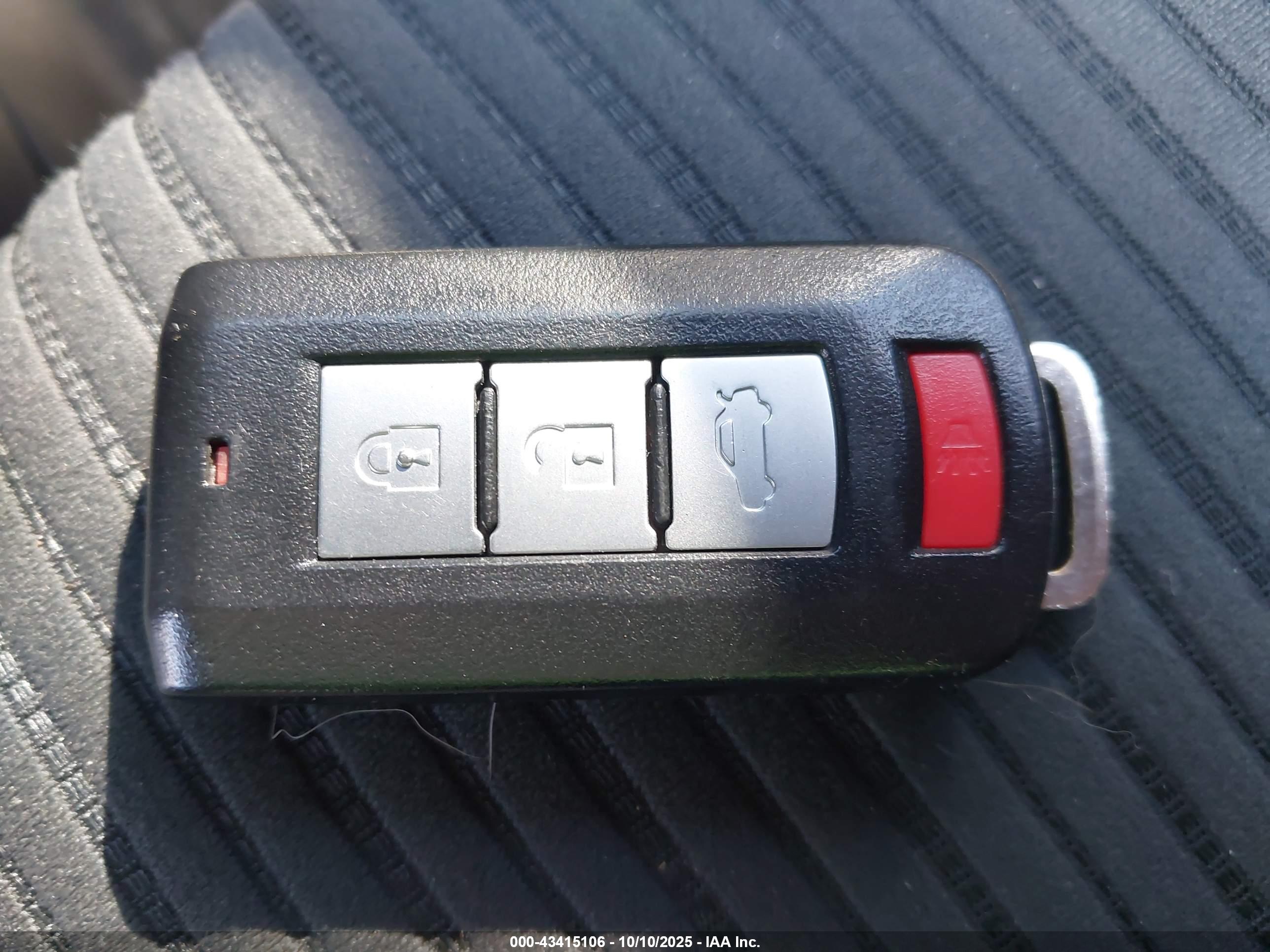 MITSUBISHI MIRAGE image 11