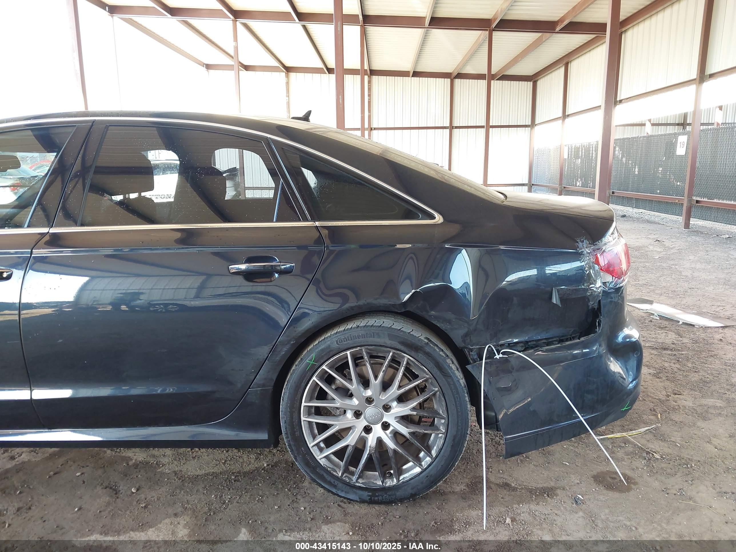 AUDI A6 image 6