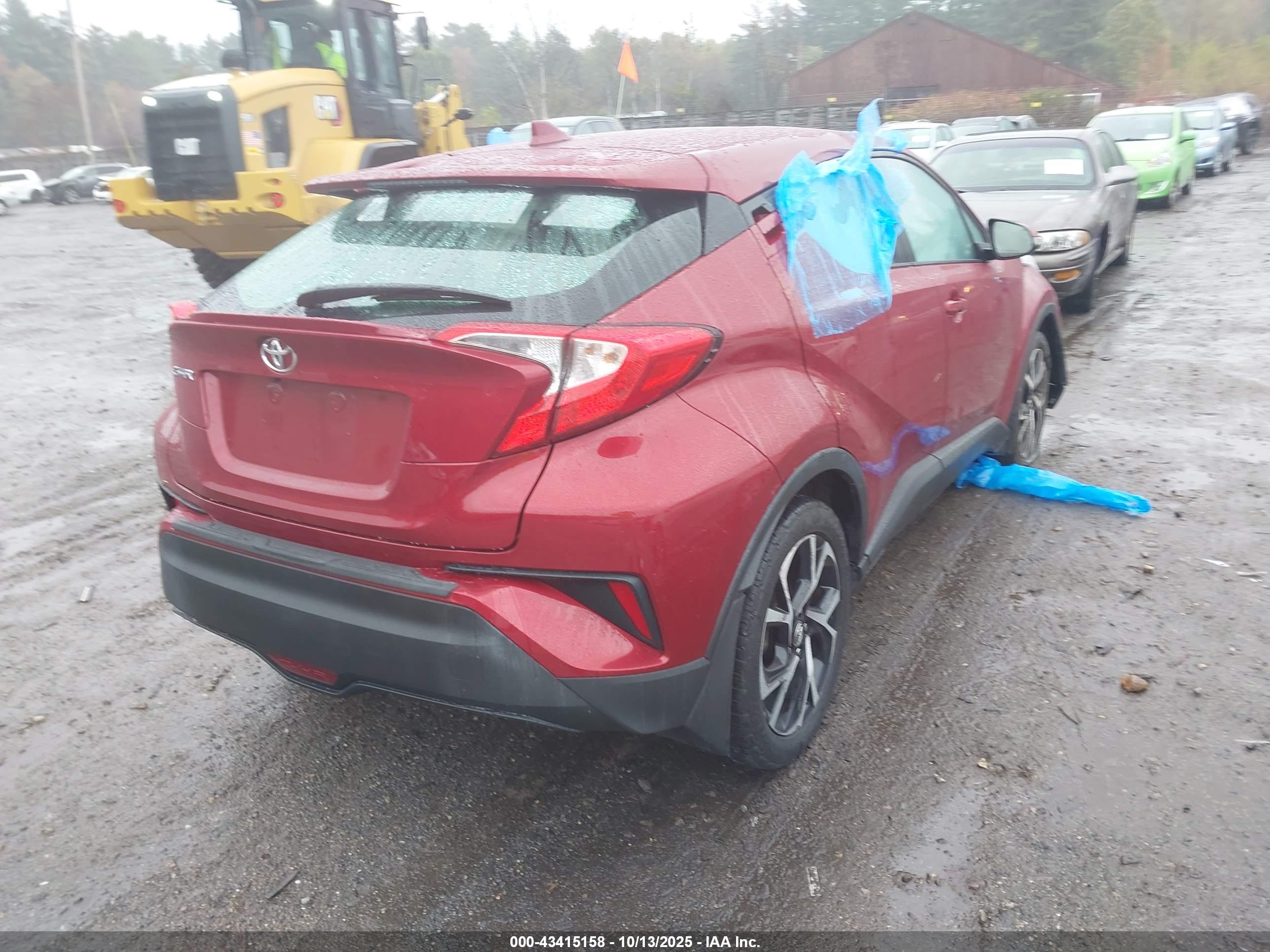 TOYOTA C-HR image 4
