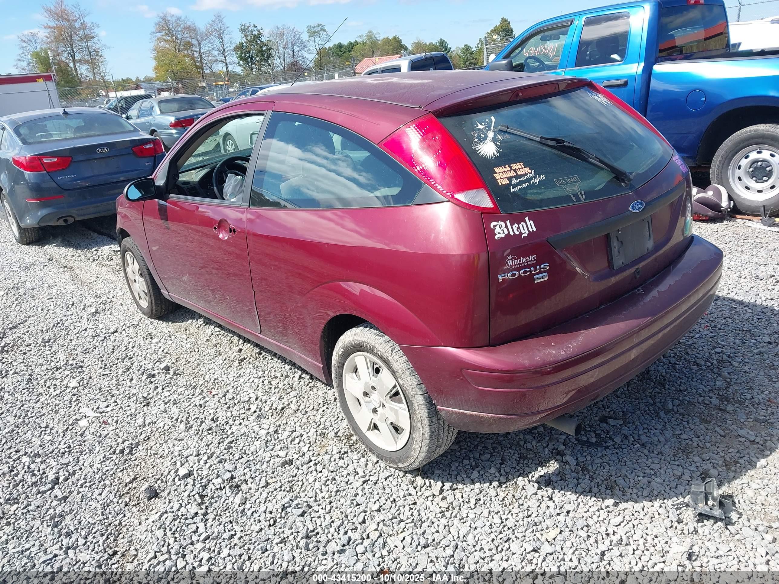 FORD FOCUS image 3