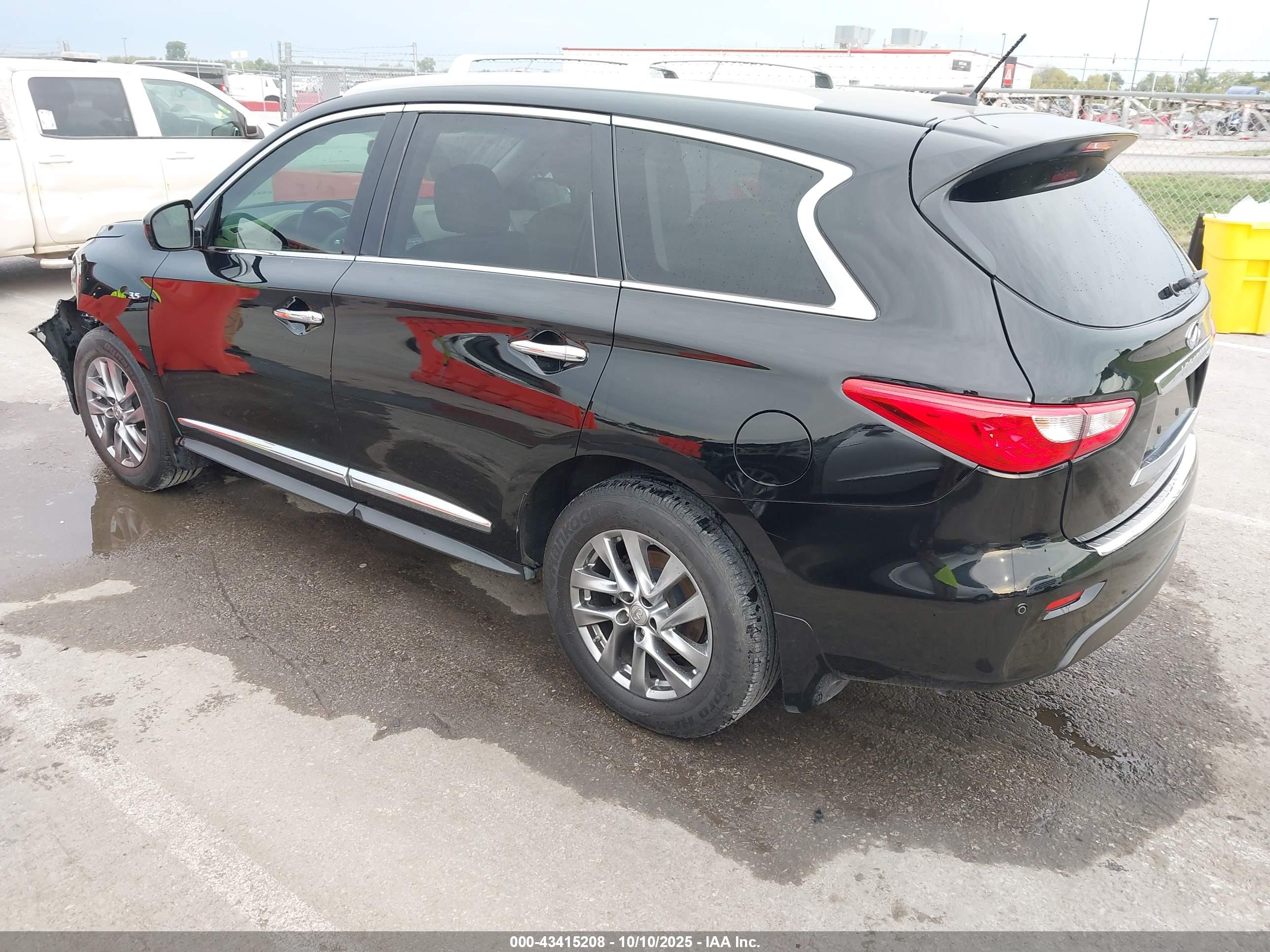 INFINITI QX60 image 3