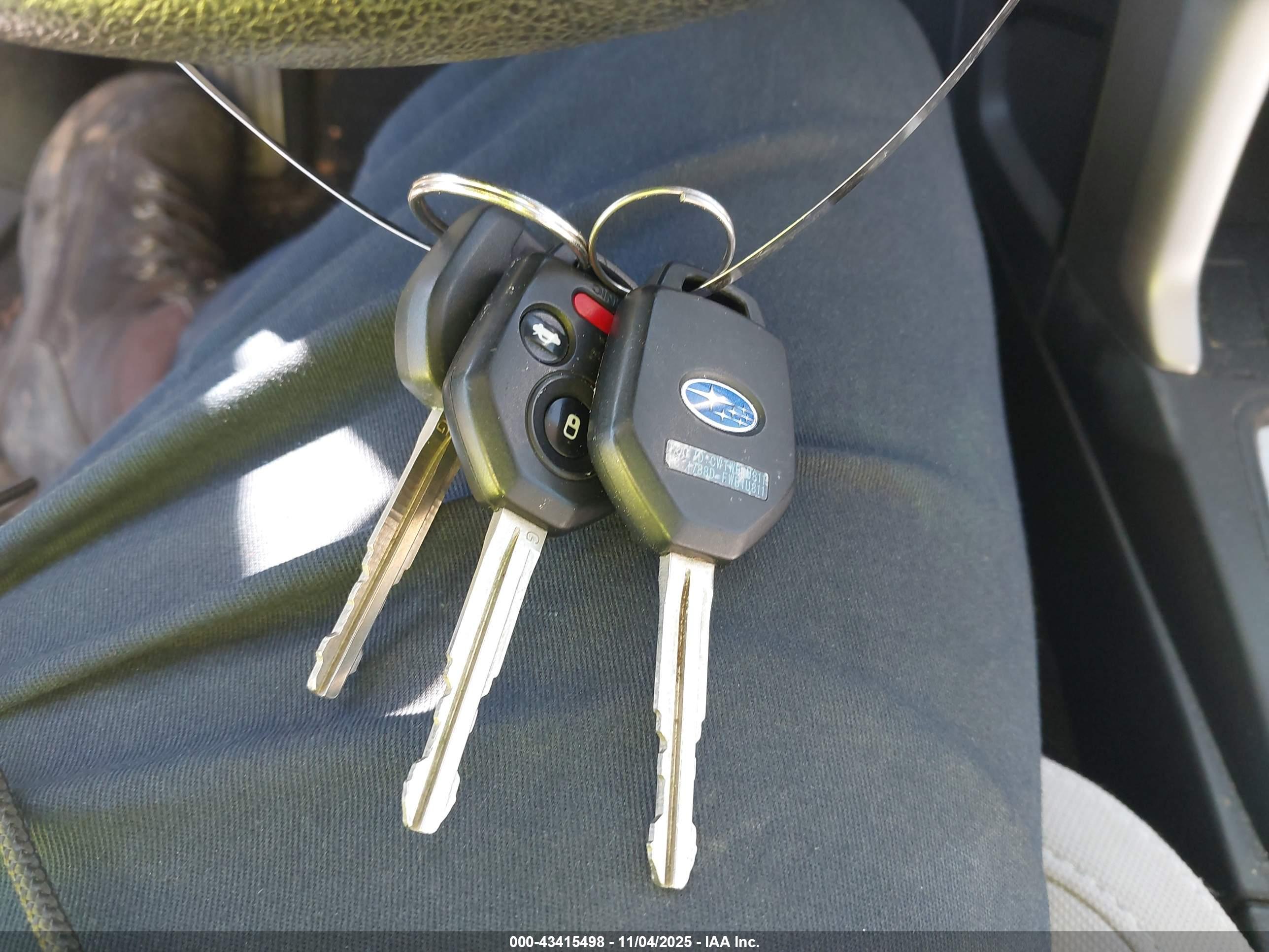 SUBARU FORESTER image 11