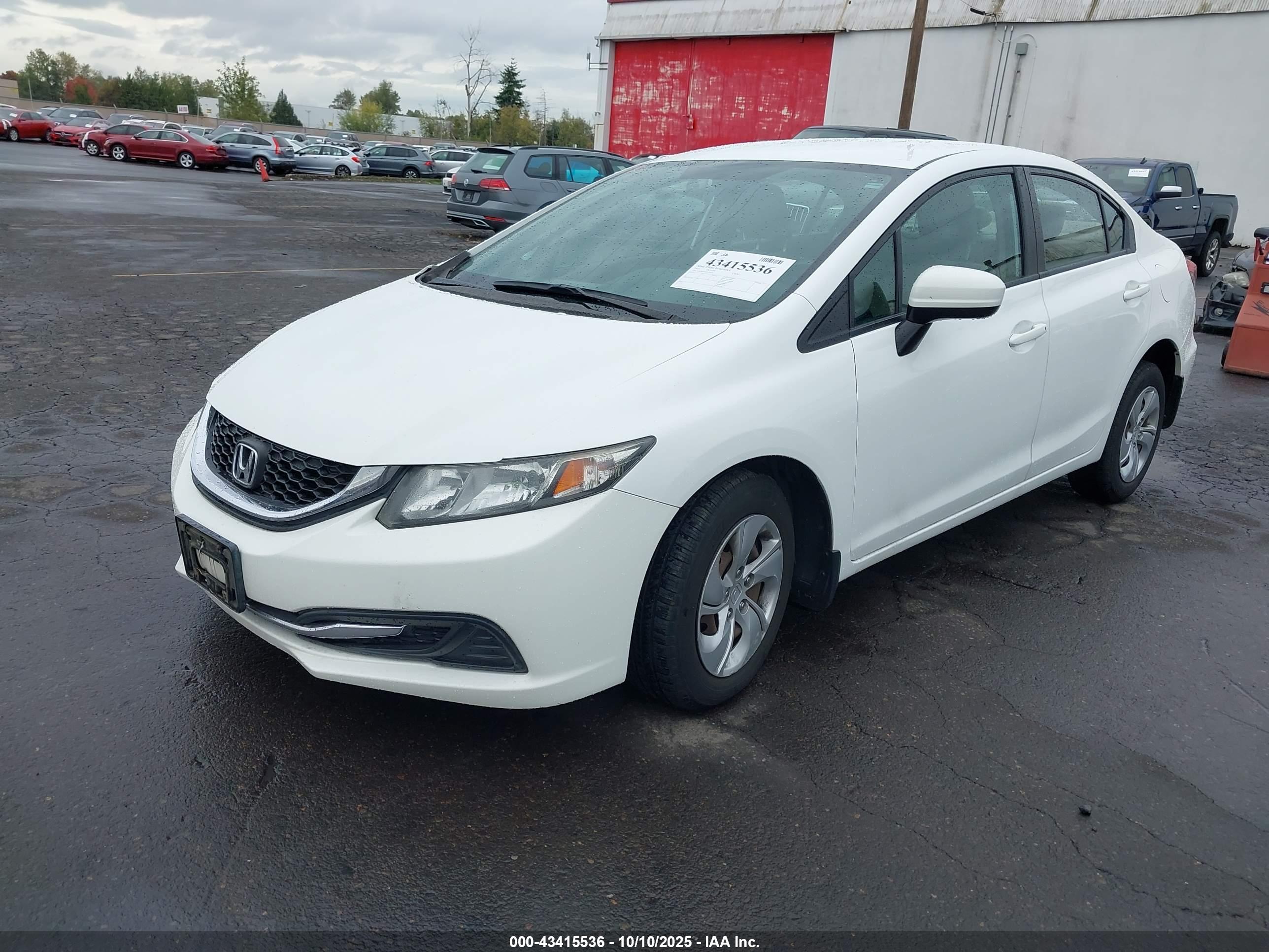 HONDA CIVIC image 2