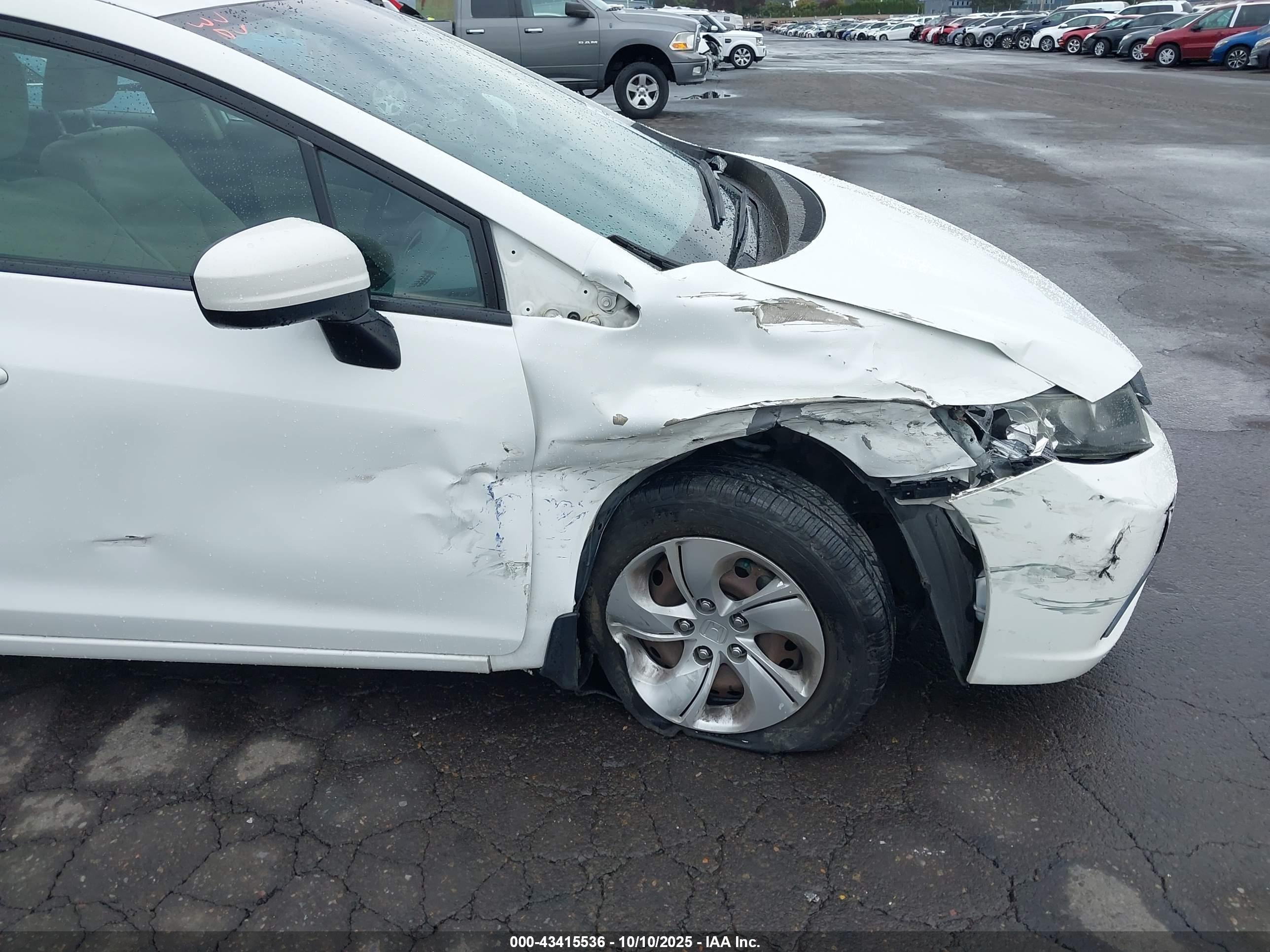 HONDA CIVIC image 6