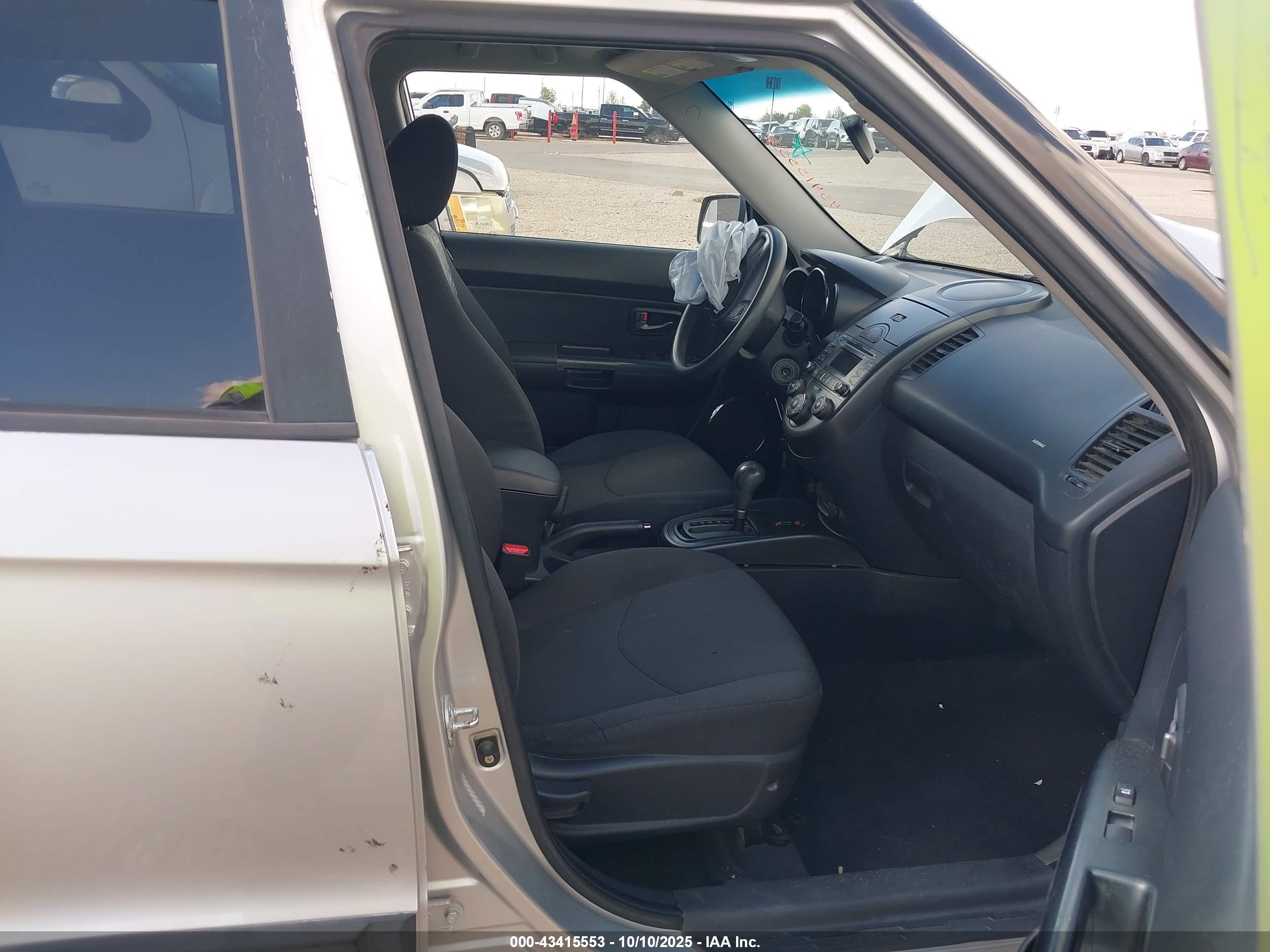 KIA SOUL image 5