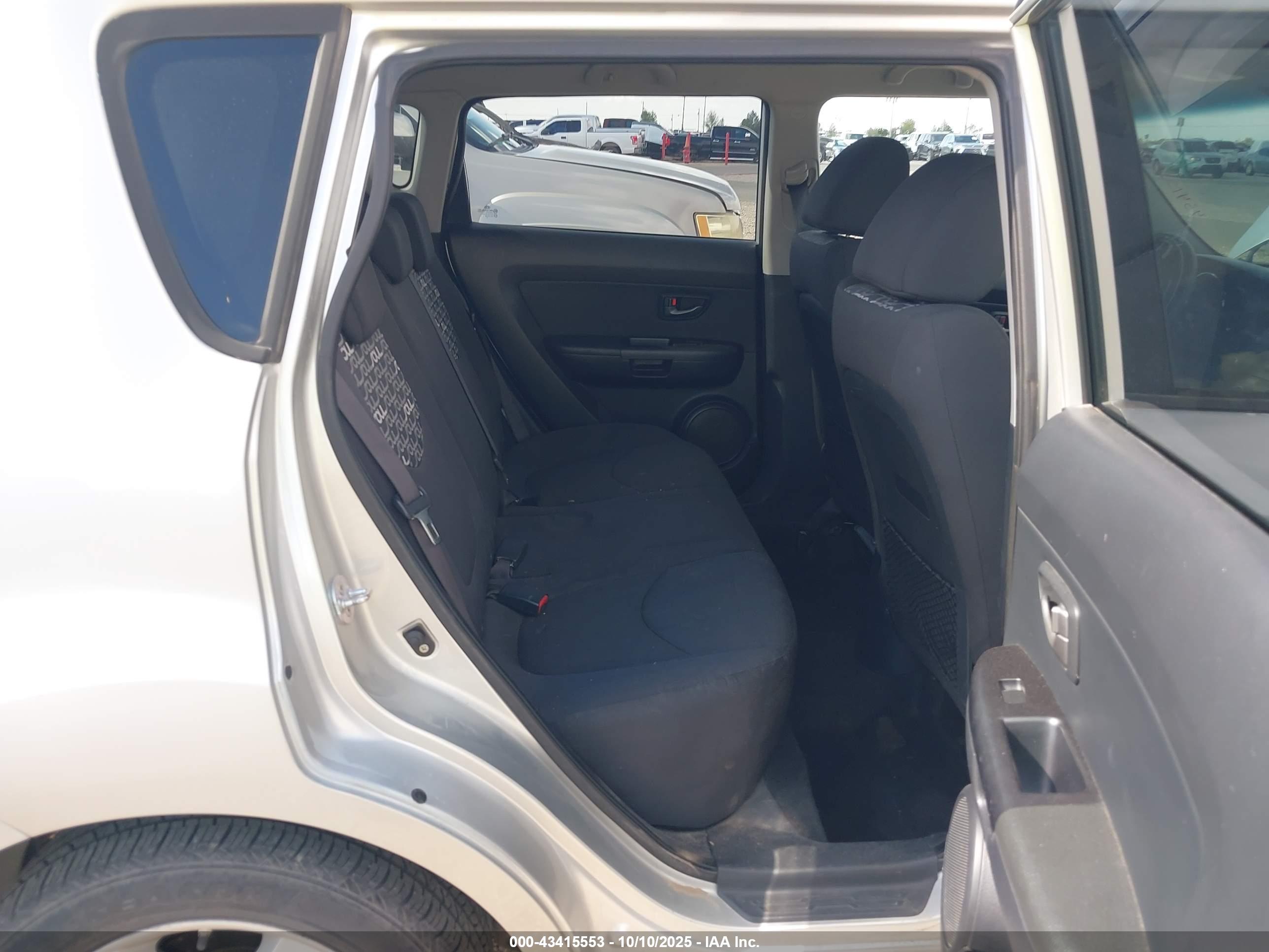 KIA SOUL image 8