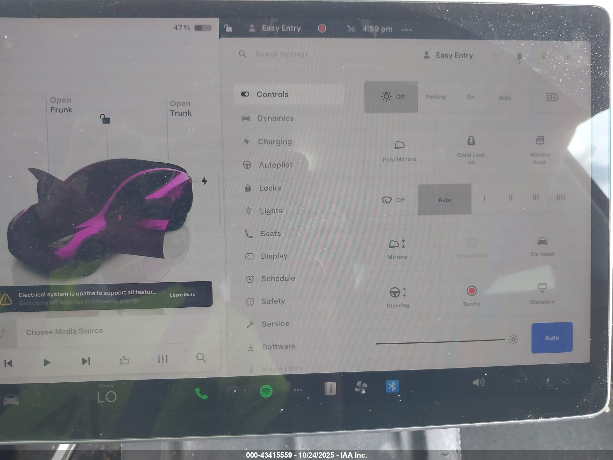 TESLA MODEL image 7