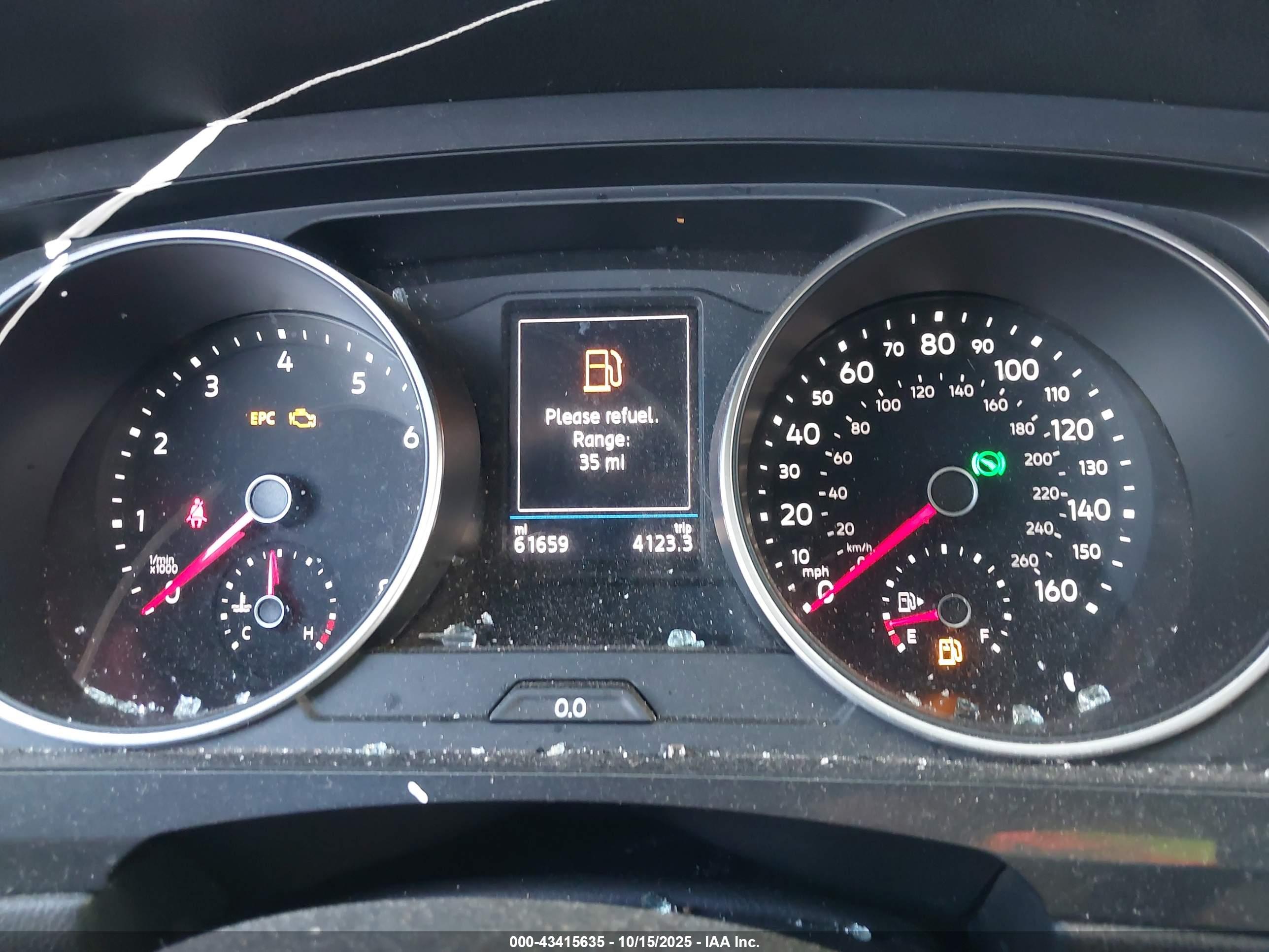 VOLKSWAGEN TIGUAN image 7